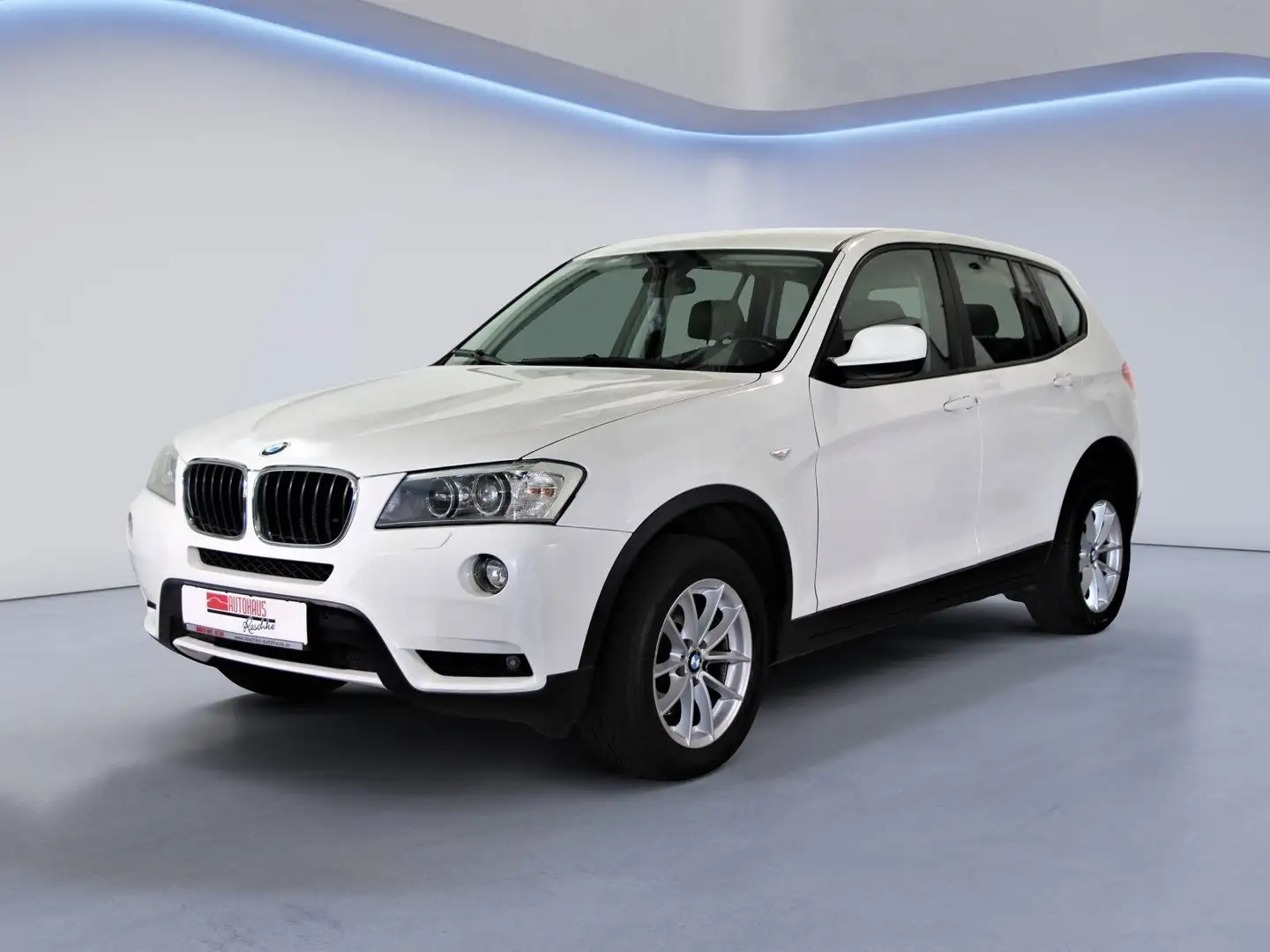 BMW X3 xDrive 20 i/Kamera/Navi/ AHK/Bi-Xenon Weiß - 1