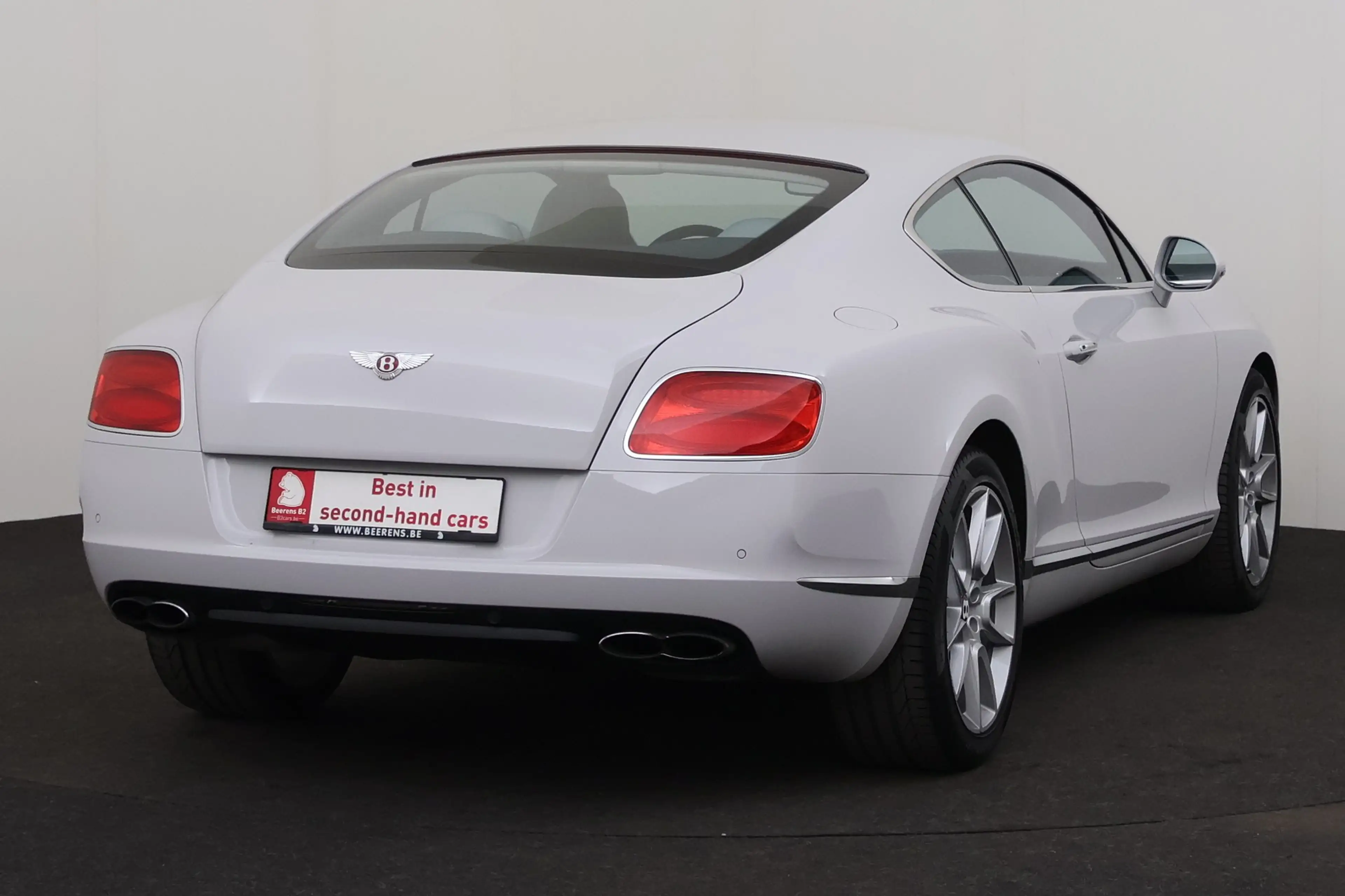Bentley Continental GT V8 — photo 3