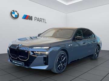 M760e xDrive EXECUTIVE B&W AUTOBAHNASSIST