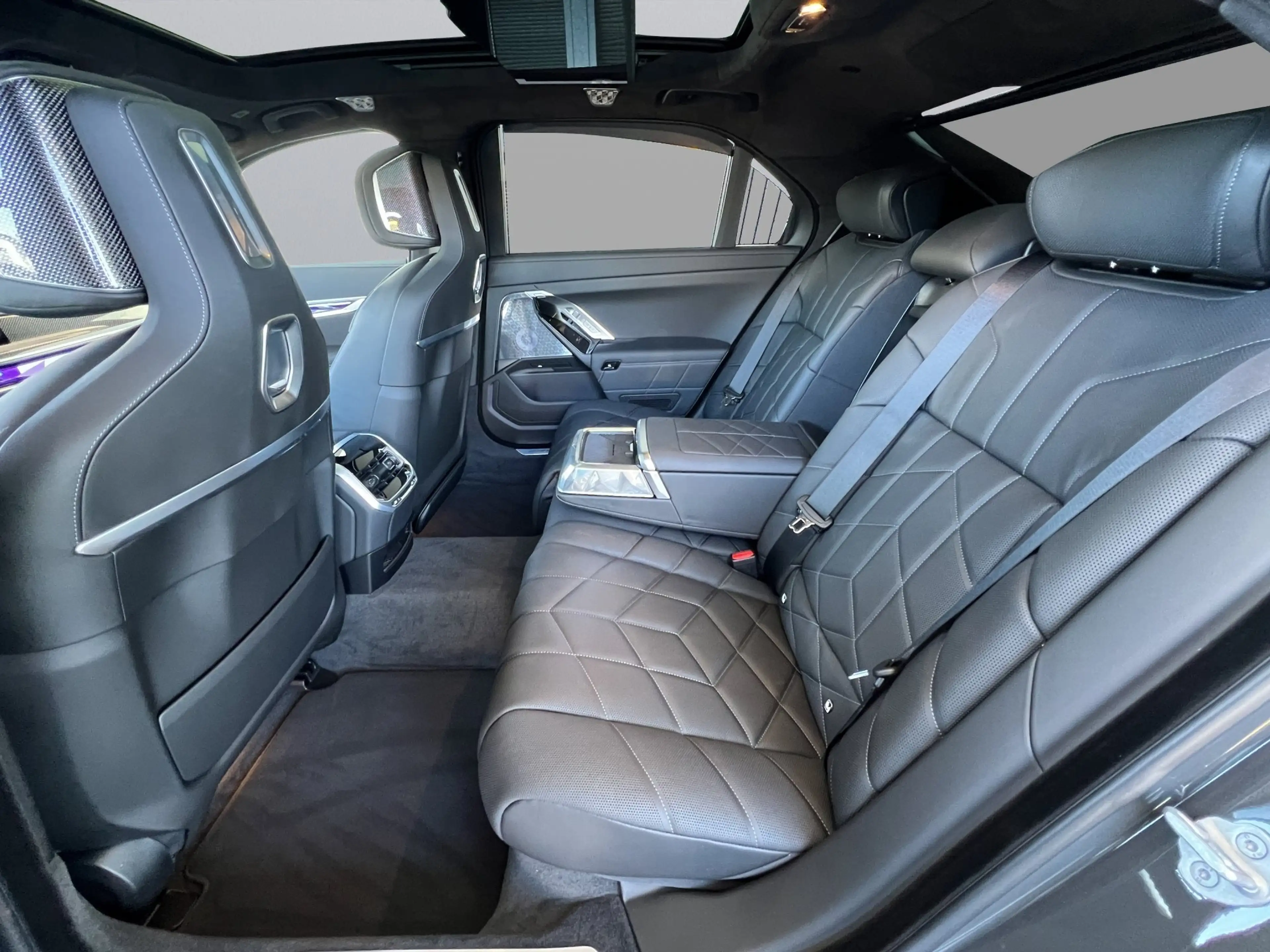 BMW 760 M760e xDrive EXECUTIVE B&W AUTOBAHNASSIST — photo 7