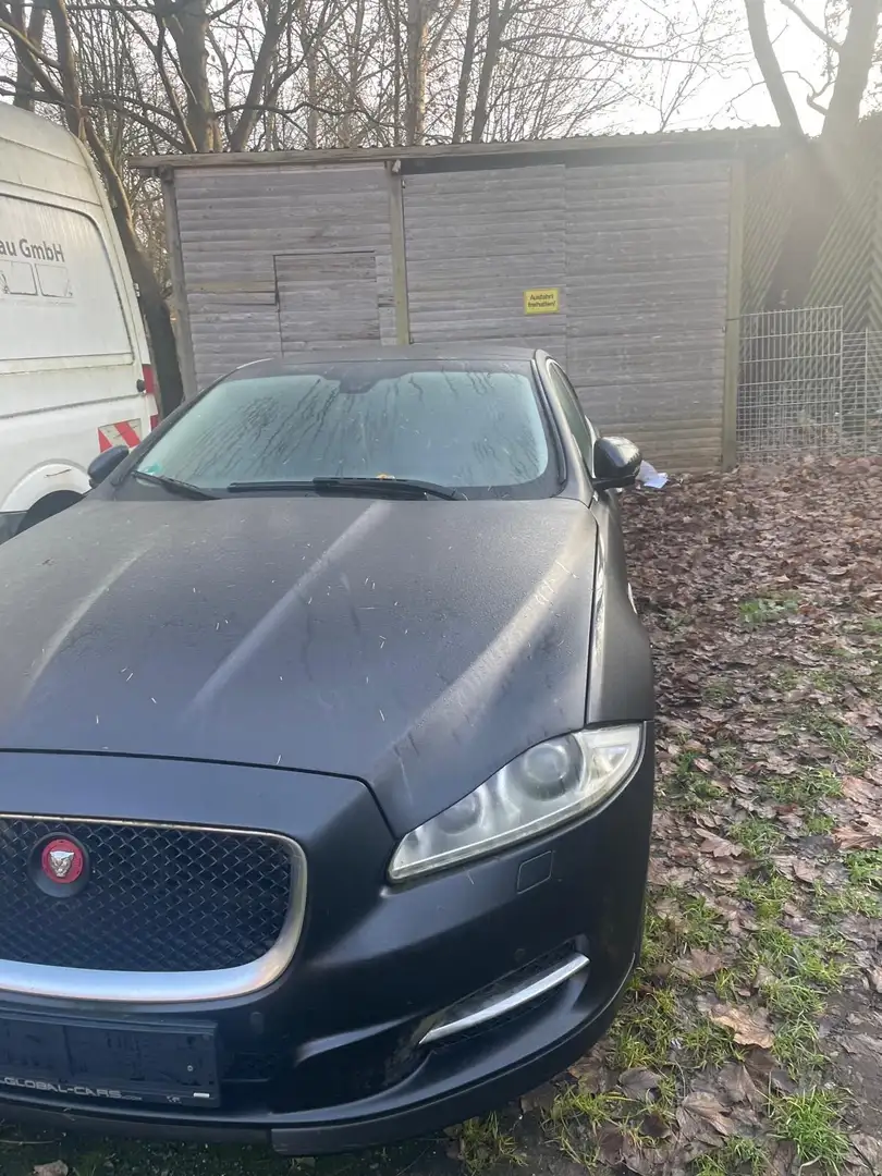 Jaguar XJ XJ 3.0 V6 Diesel S Portfolio - 2