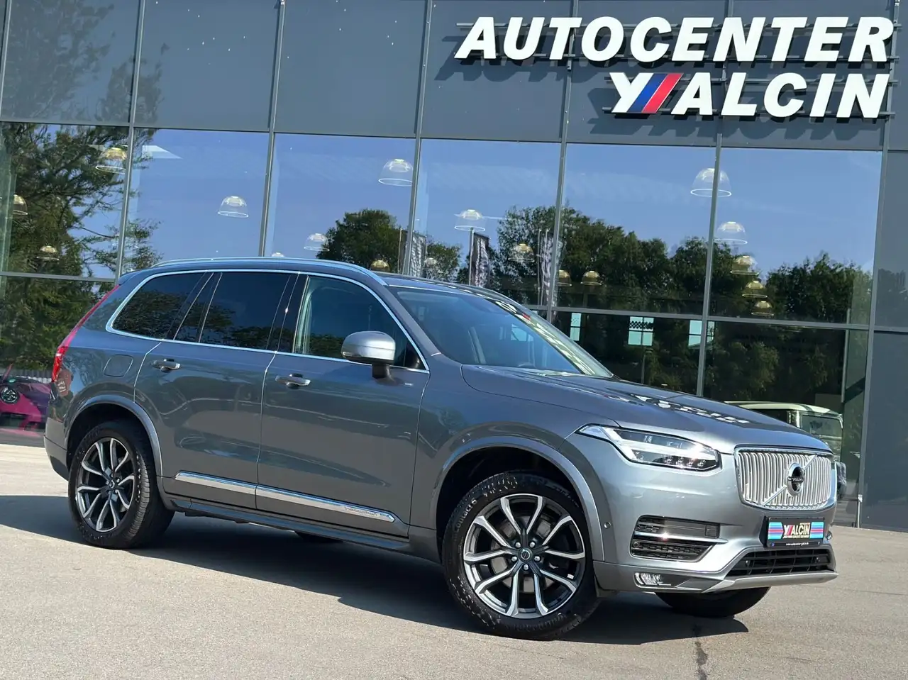 Volvo XC90