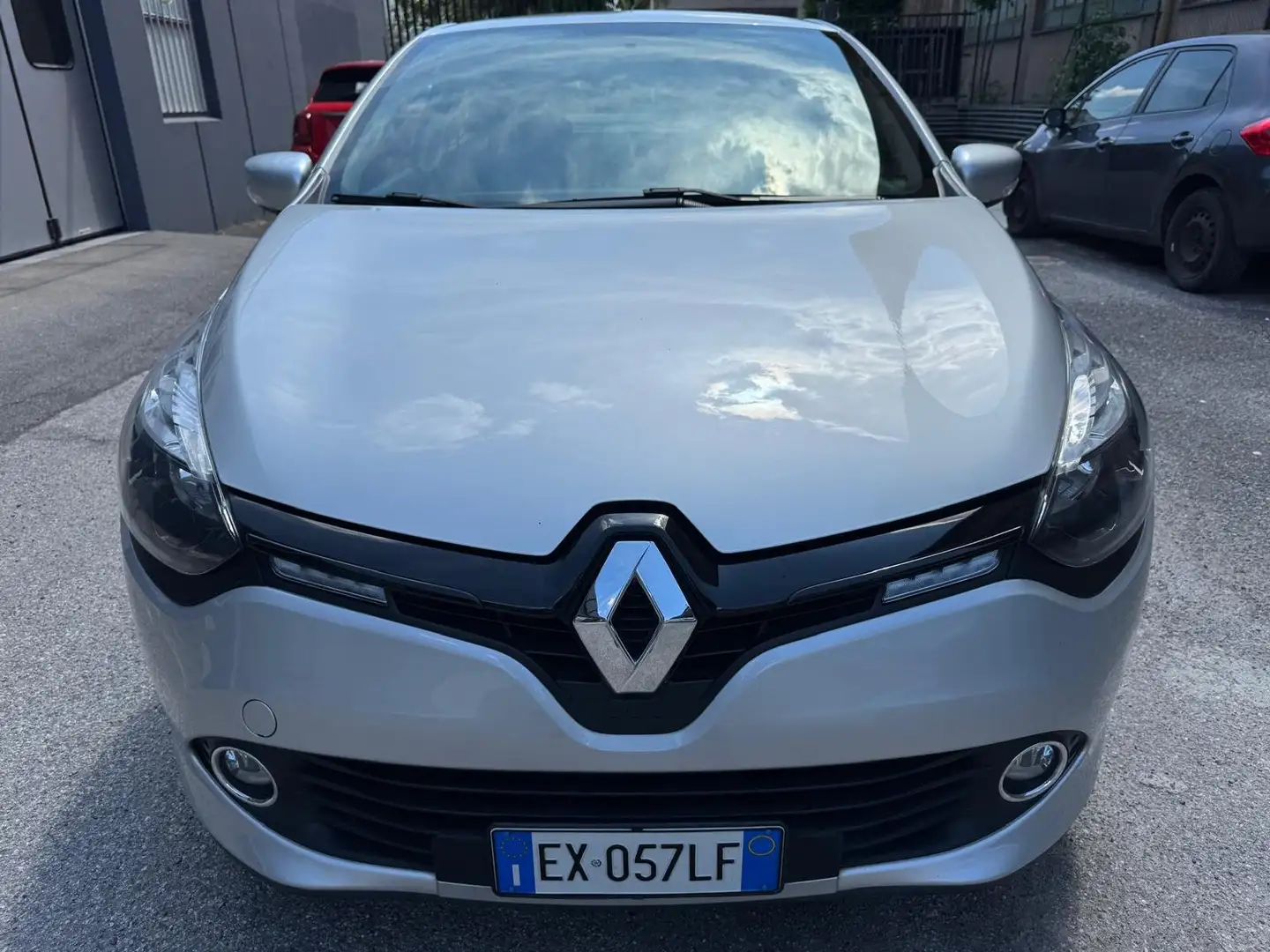 Renault Clio 1.2 Wave 75CV 5 porte*49000 KM*NEOPATENTATI - 2