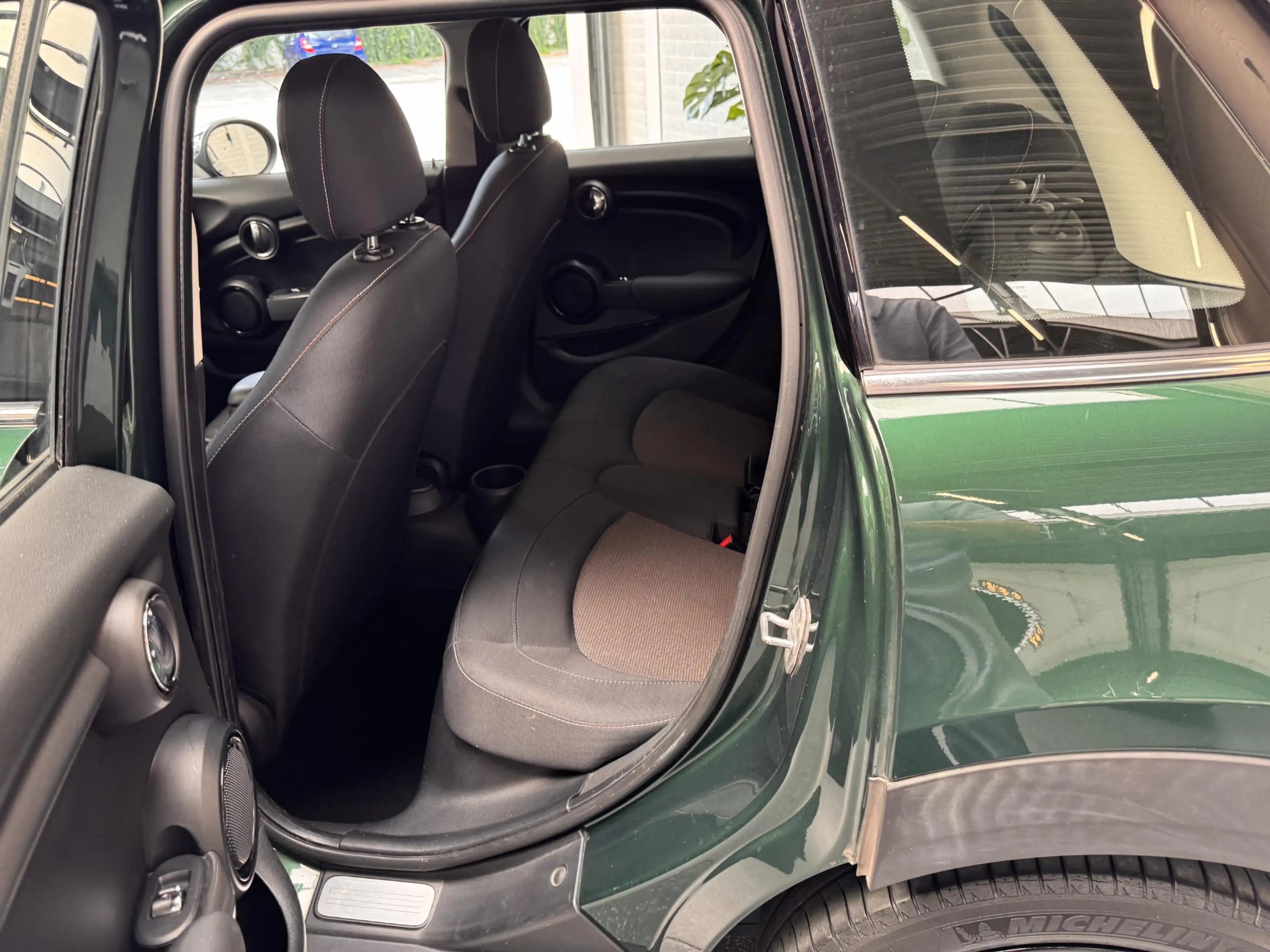 MINI One 5-Deurs 1.5 Salt Business | British Racing Green | — photo 17