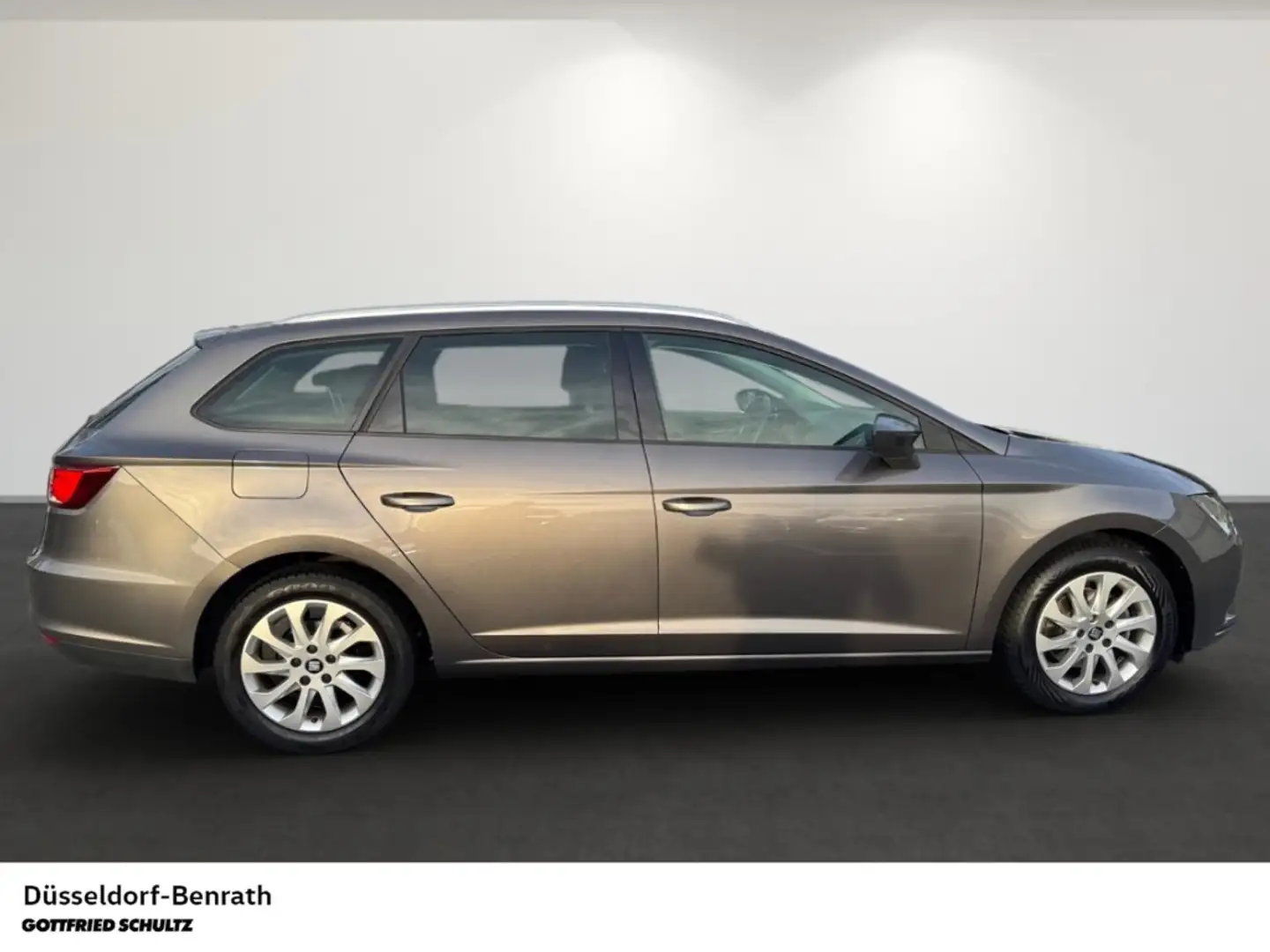 SEAT Leon ST Style 1.4 TSI LED Einparkhilfe Full-Link Tempom Grau - 2
