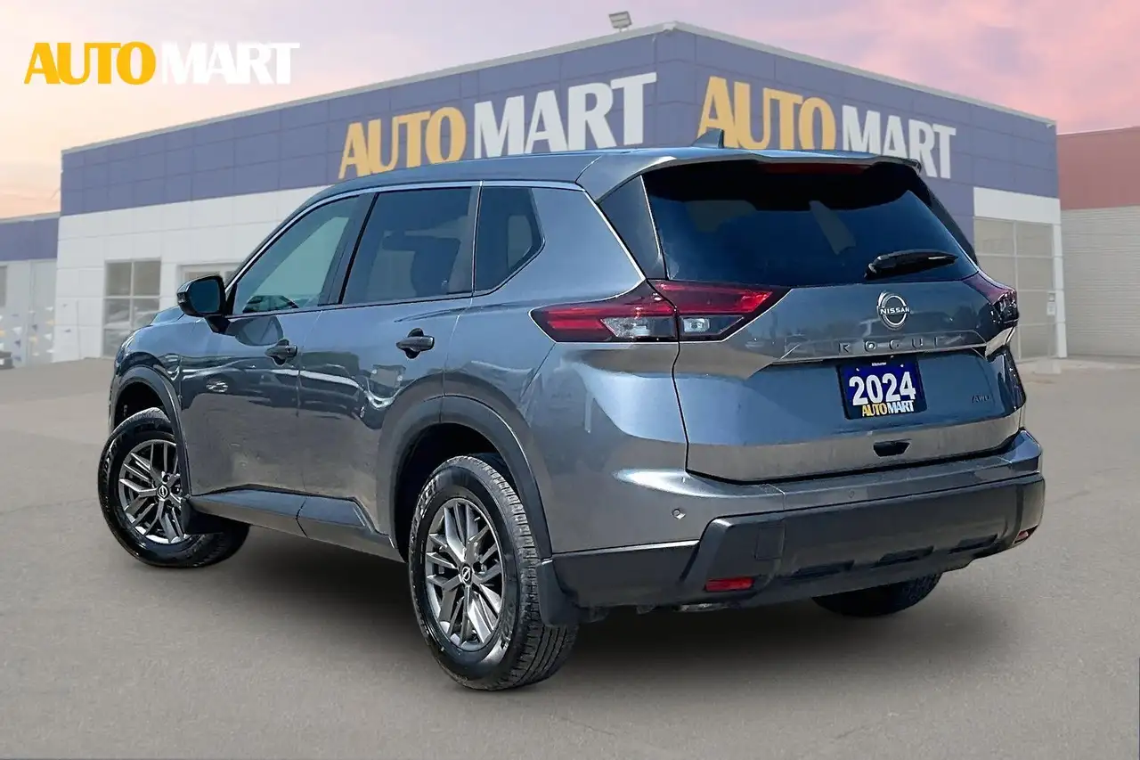 Nissan Rogue fotografie Nissan Rogue
