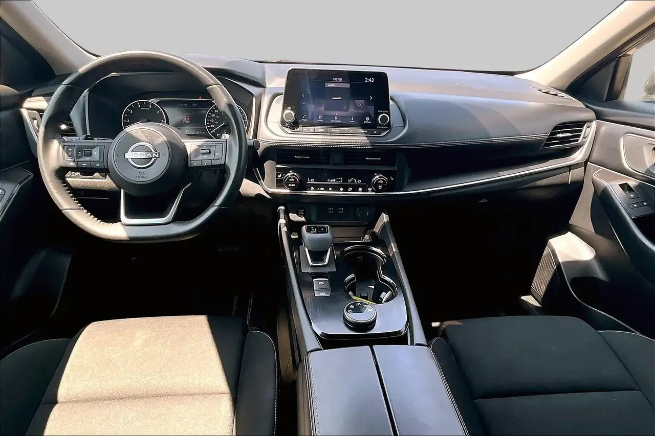 Nissan Rogue fotografie Nissan Rogue
