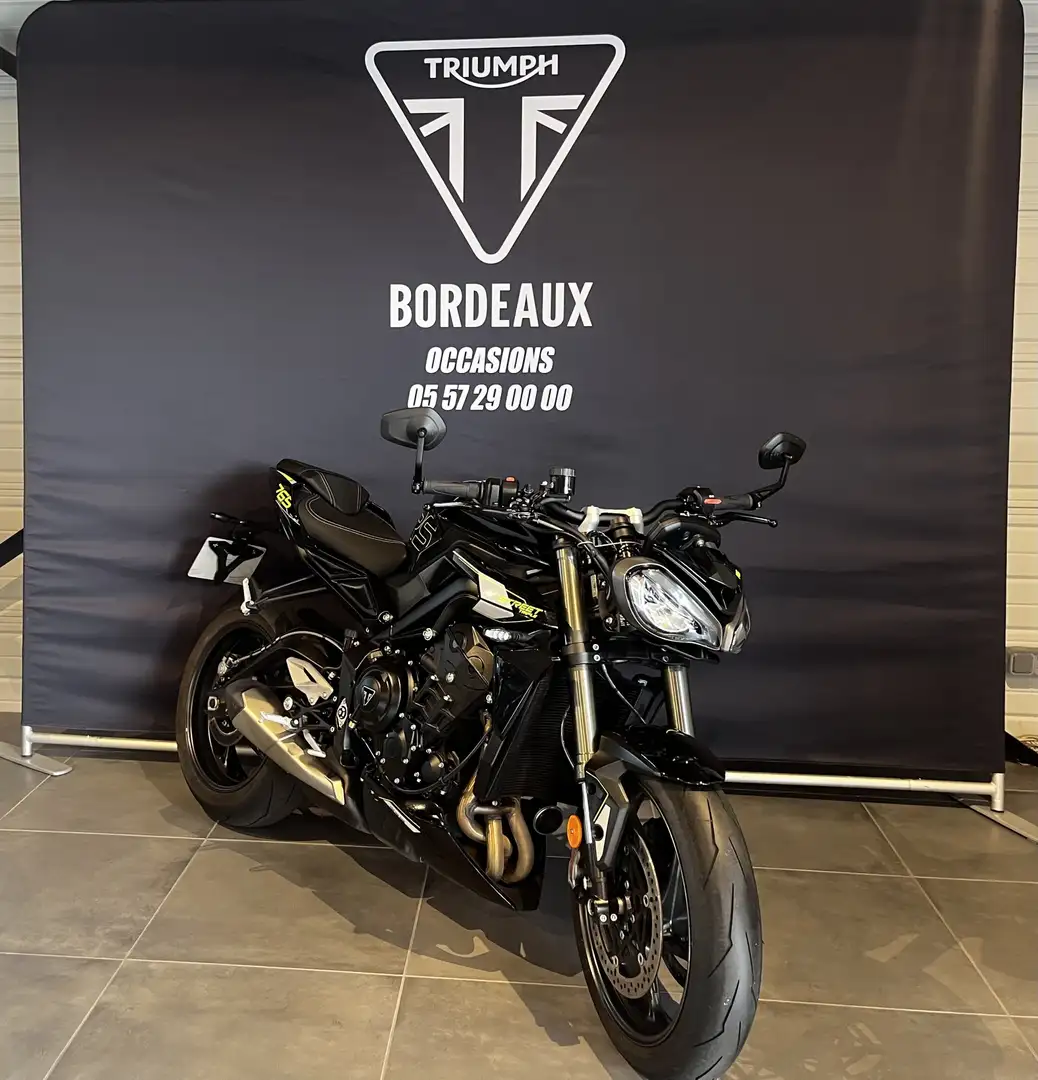 Triumph Street Triple 765 Černá - 2