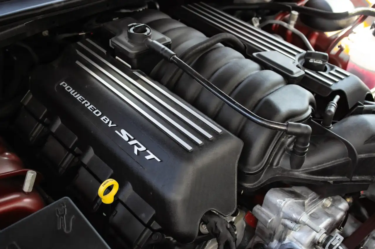 Dodge Challenger 2024 — фото 14