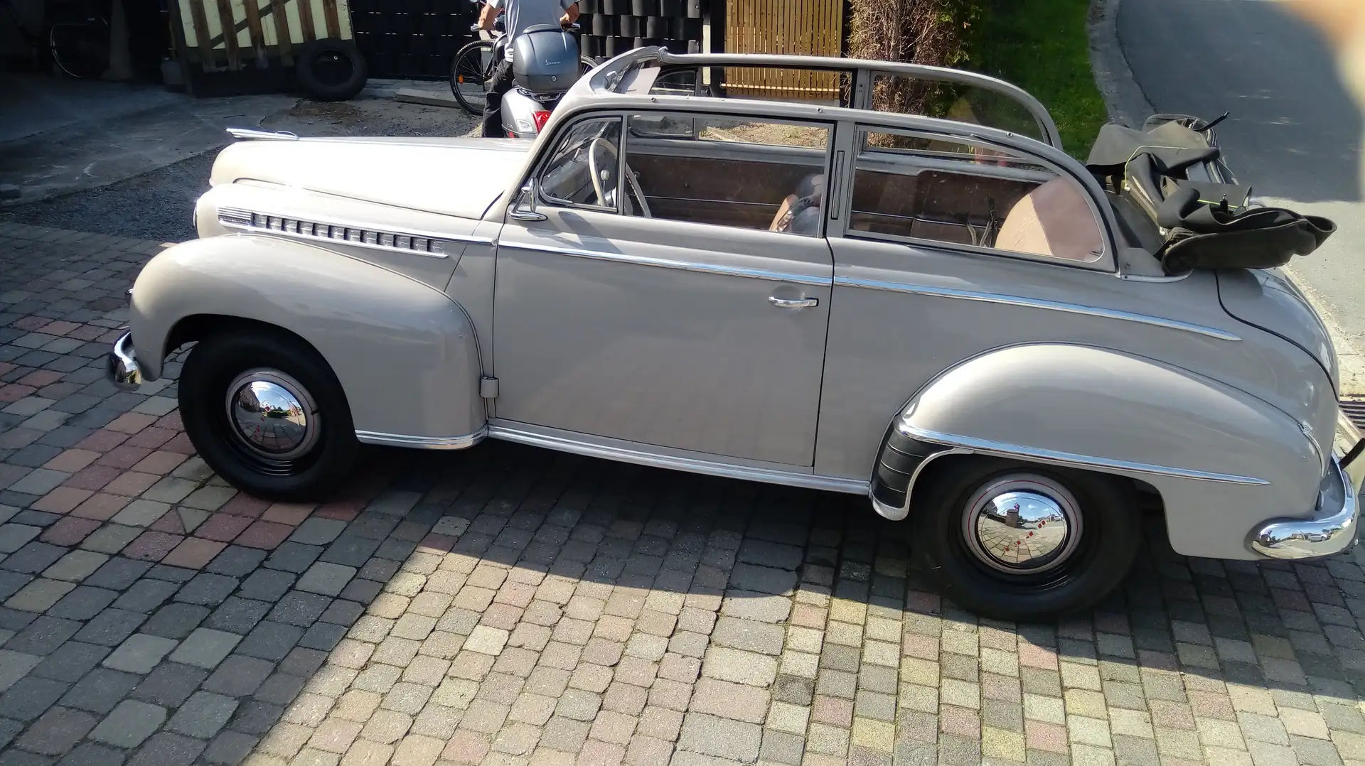 Opel Rekord Olympia Beige - 2