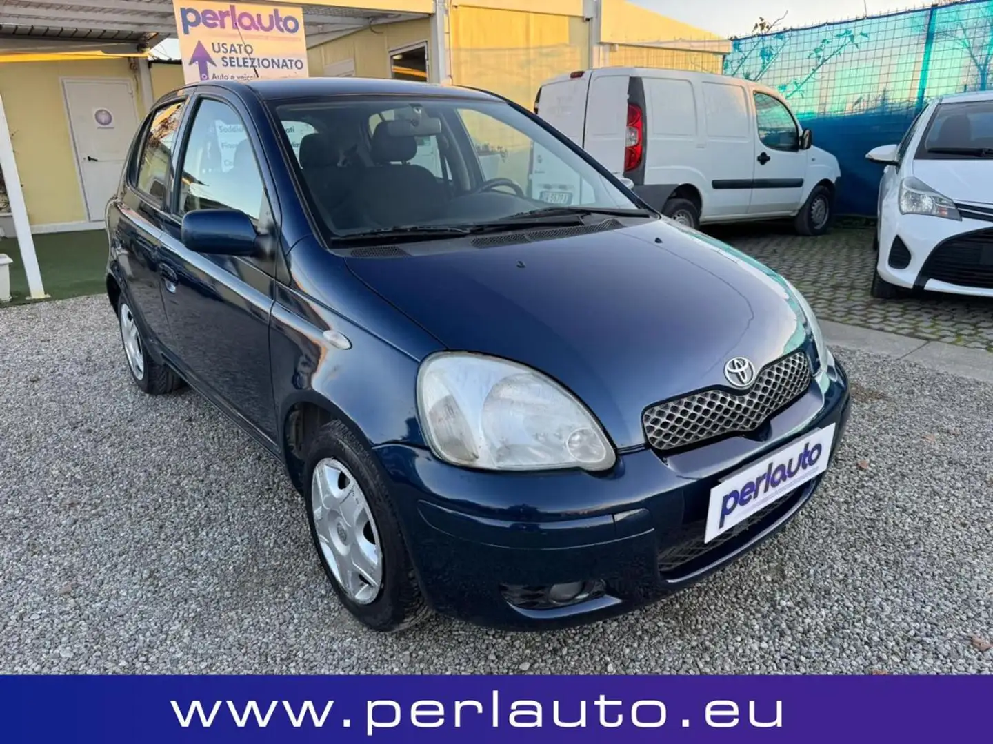 Toyota Yaris 1.4 tdi D-4D cat 5 porte Sol Bleu - 2