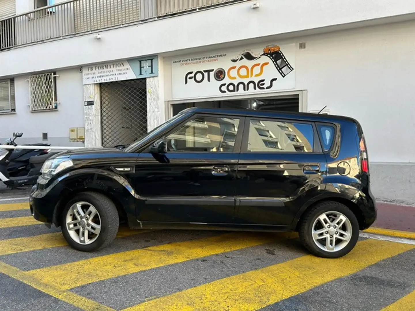 Kia Soul 1.6 CRDI BUZZ Noir - 2