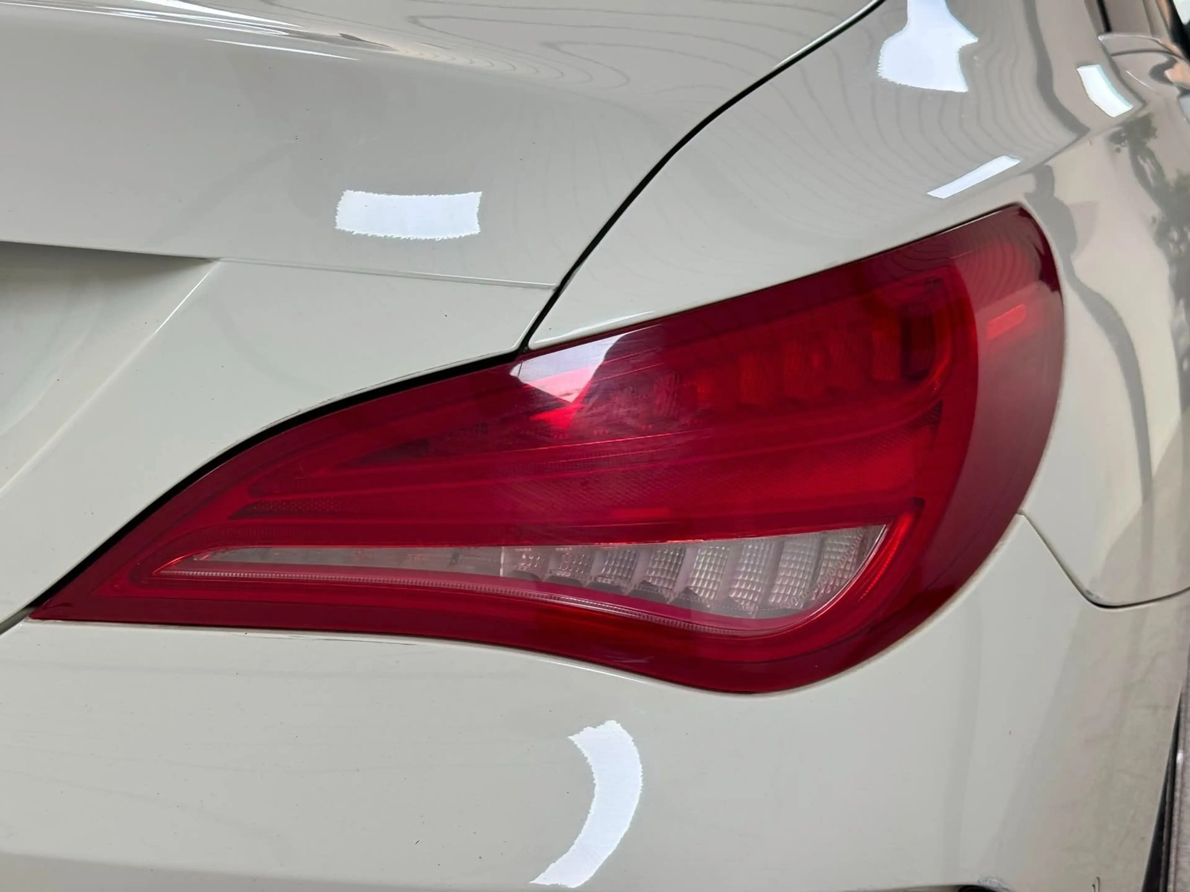 Mercedes-Benz CLA 200 AMG Line *Harman/Kardon*Pano*Kamera — photo 11