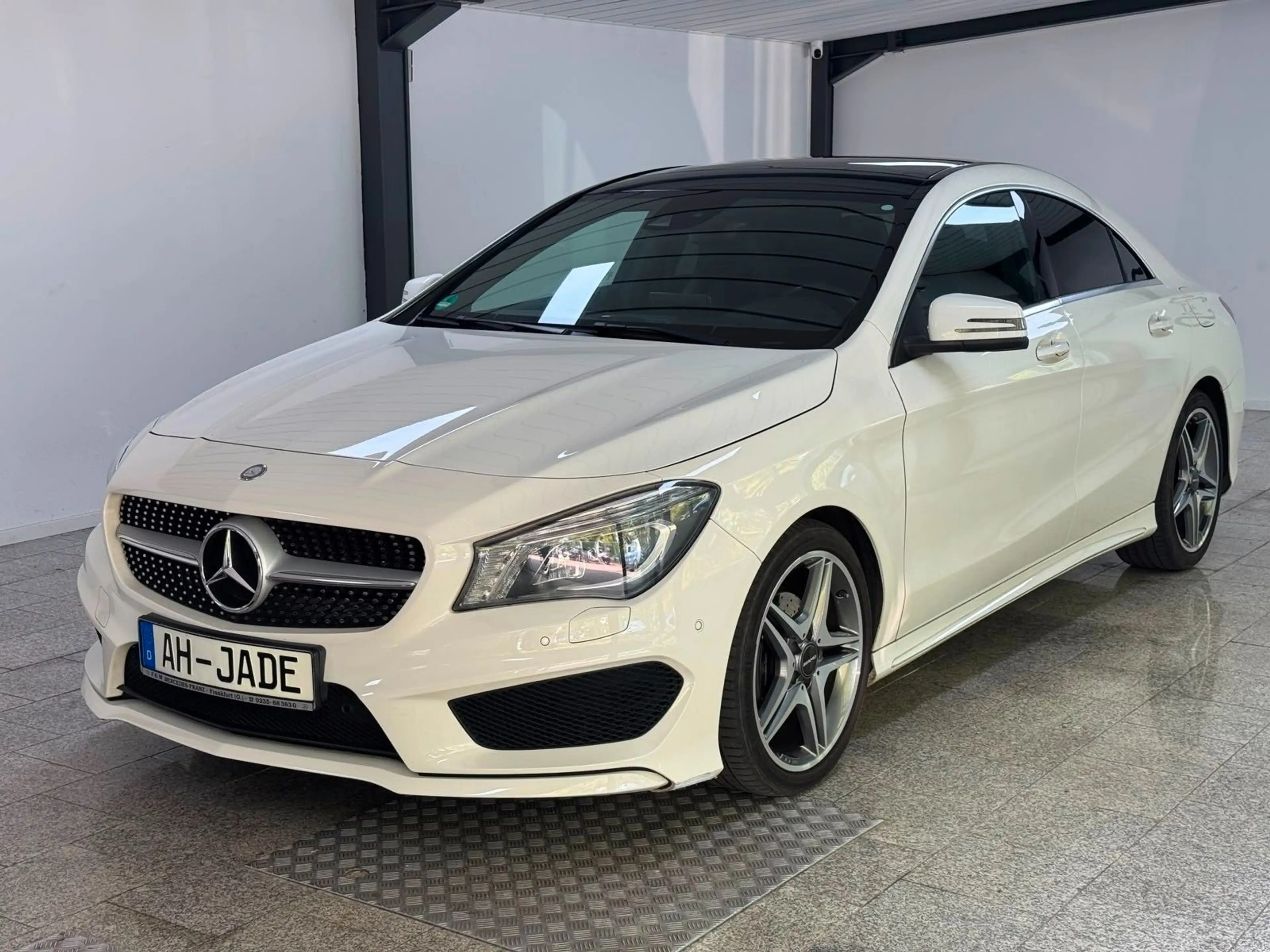 Mercedes-Benz CLA 200 AMG Line *Harman/Kardon*Pano*Kamera — photo 2