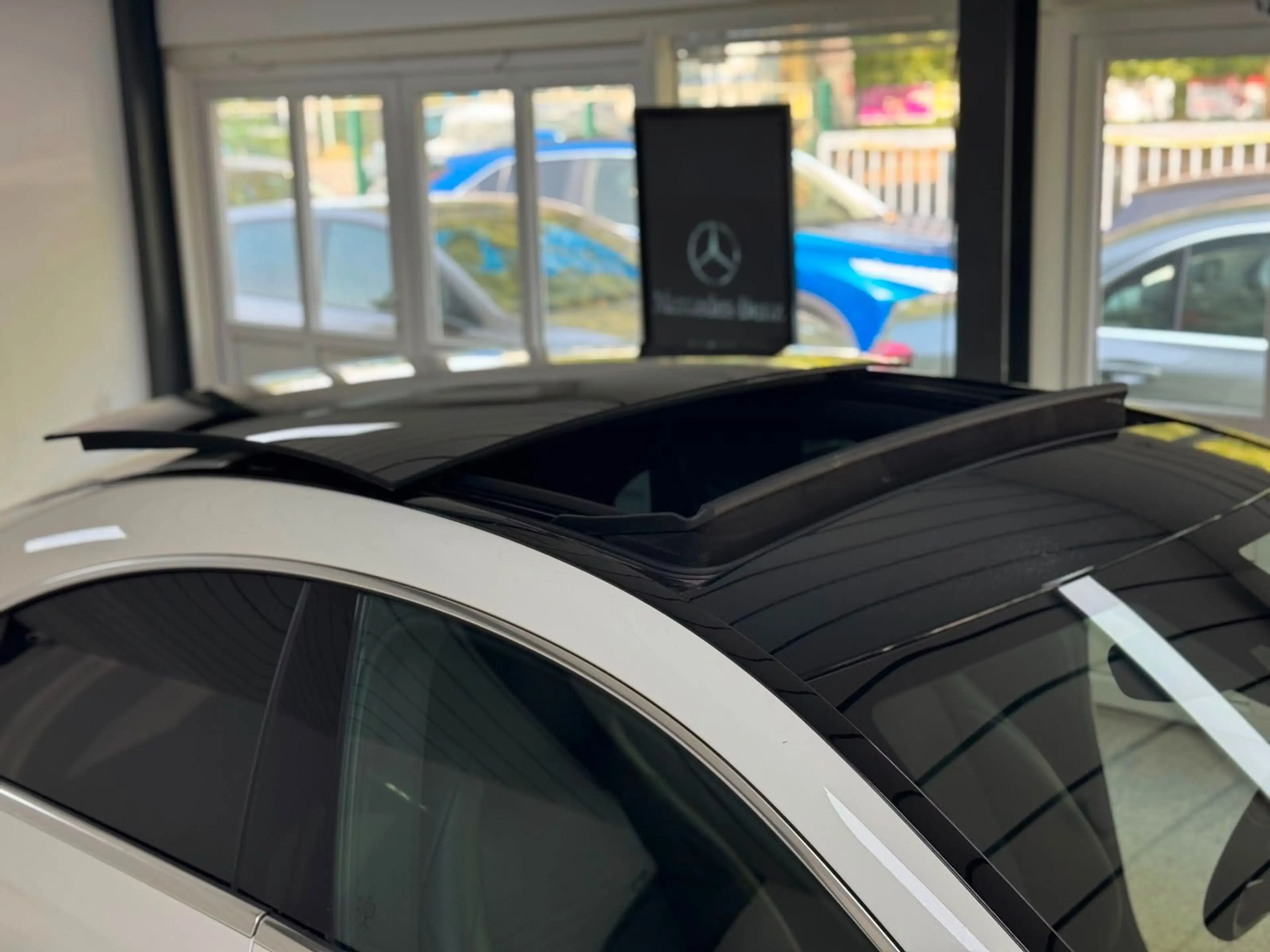 Mercedes-Benz CLA 200 AMG Line *Harman/Kardon*Pano*Kamera — photo 24