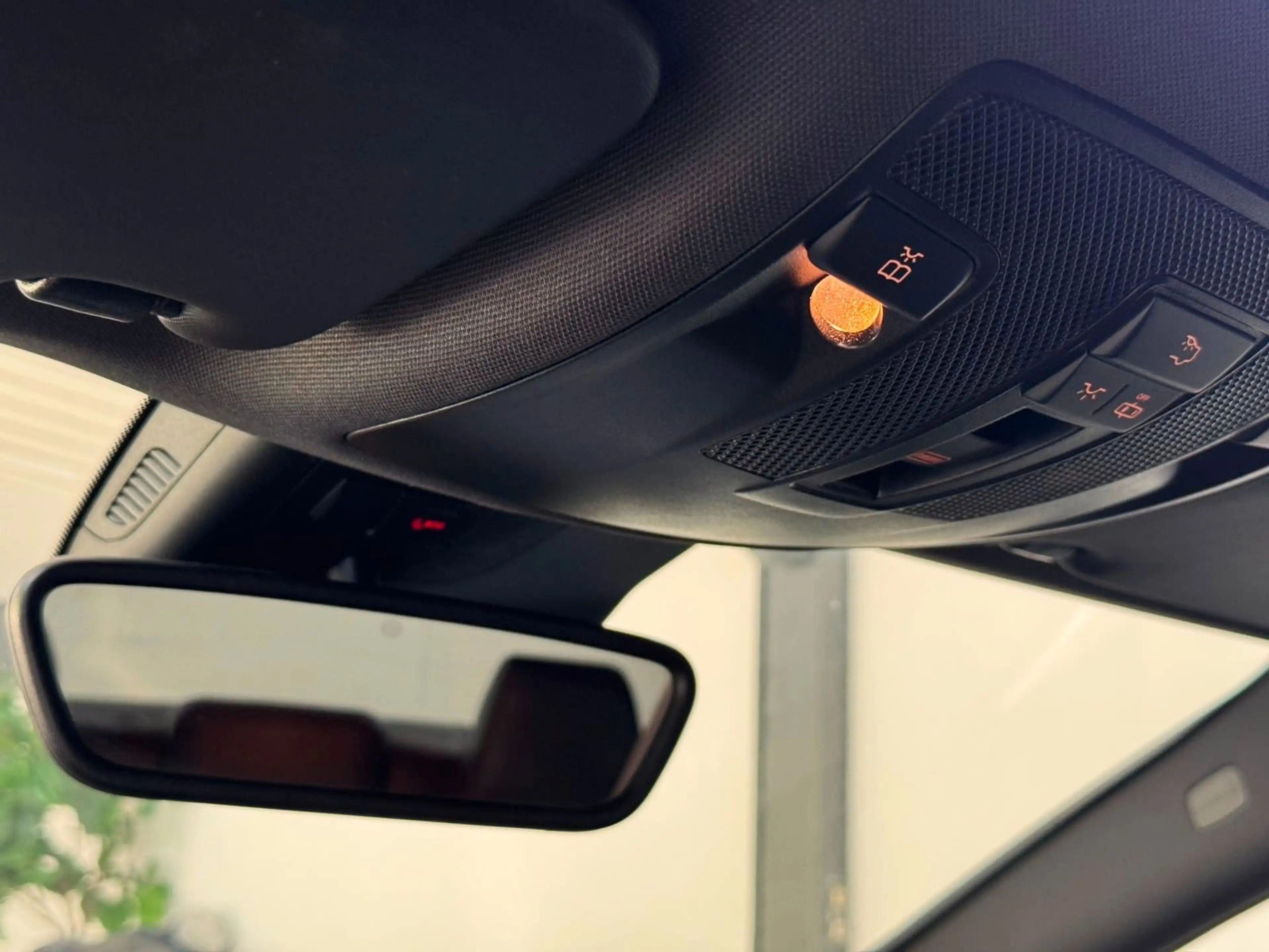 Mercedes-Benz CLA 200 AMG Line *Harman/Kardon*Pano*Kamera — photo 43