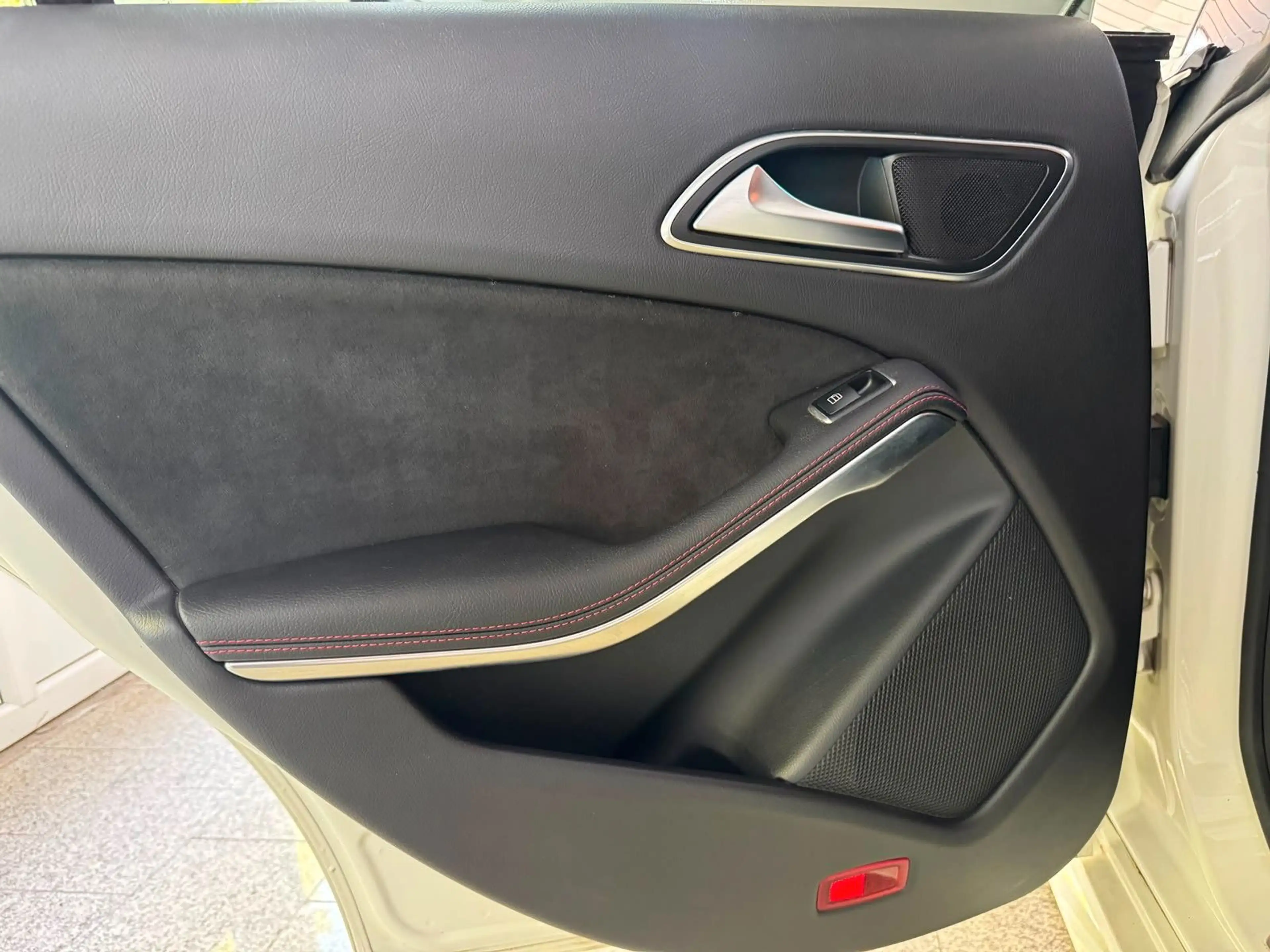 Mercedes-Benz CLA 200 AMG Line *Harman/Kardon*Pano*Kamera — photo 21