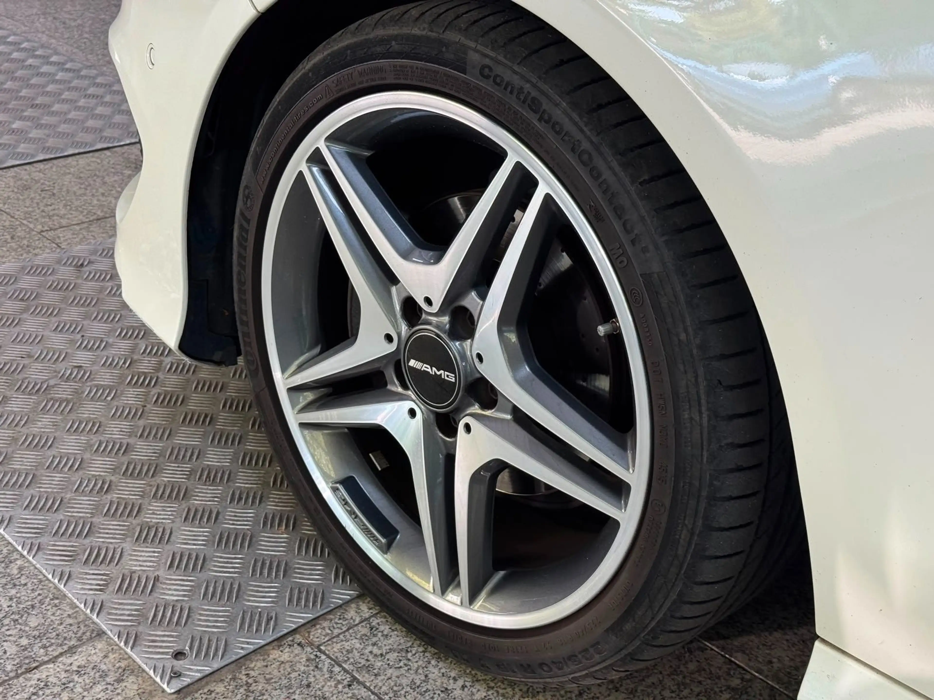 Mercedes-Benz CLA 200 AMG Line *Harman/Kardon*Pano*Kamera — photo 15