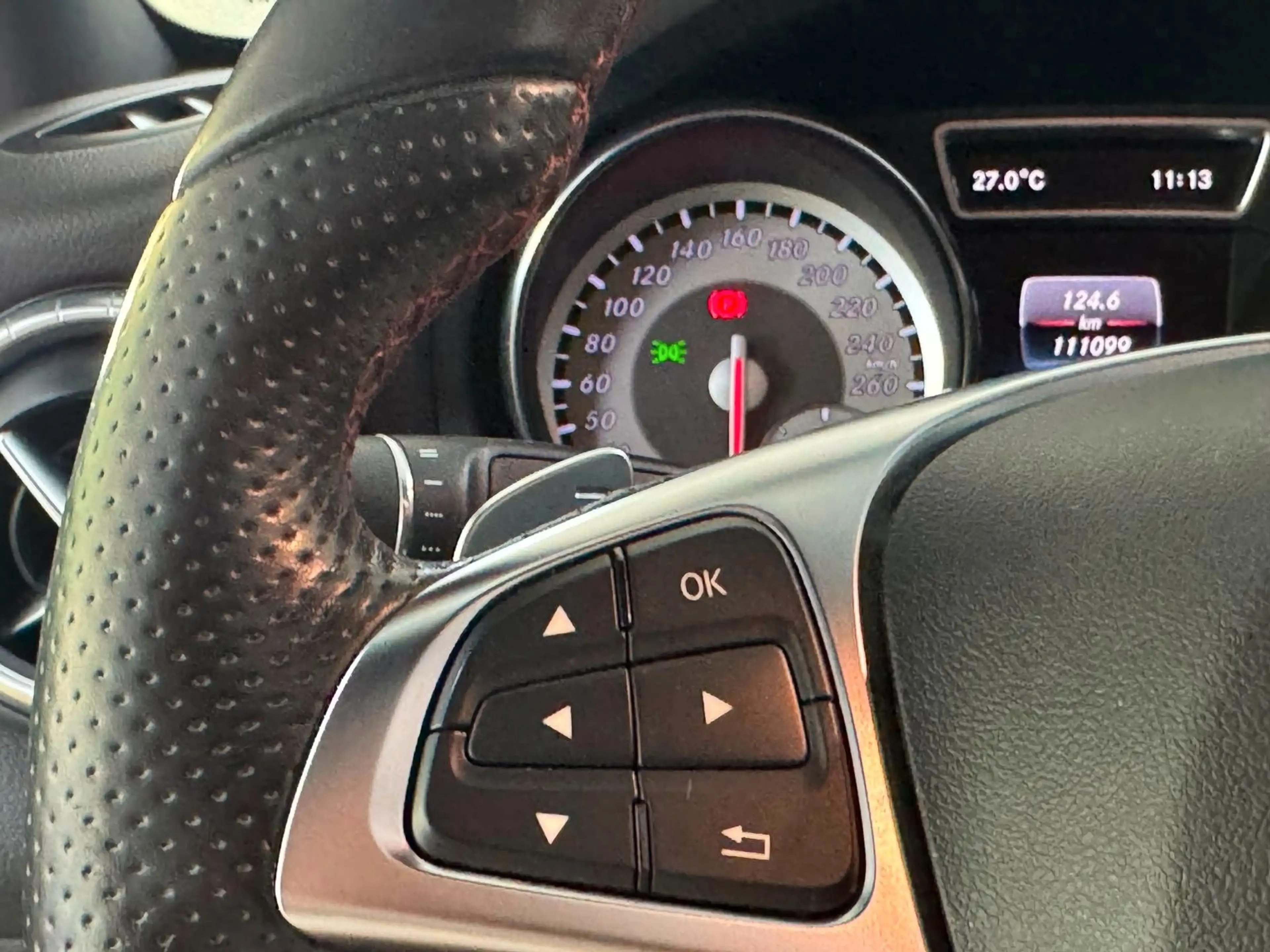 Mercedes-Benz CLA 200 AMG Line *Harman/Kardon*Pano*Kamera — photo 40
