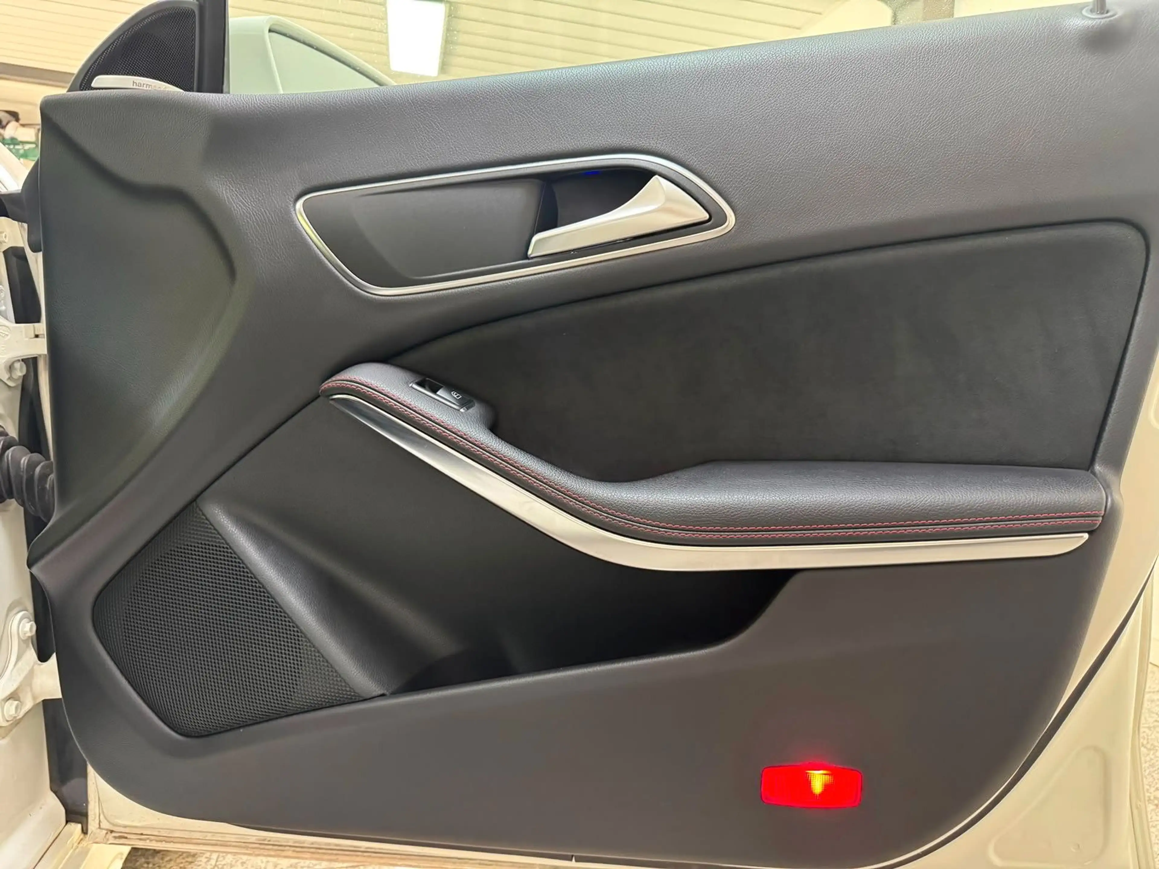 Mercedes-Benz CLA 200 AMG Line *Harman/Kardon*Pano*Kamera — photo 27