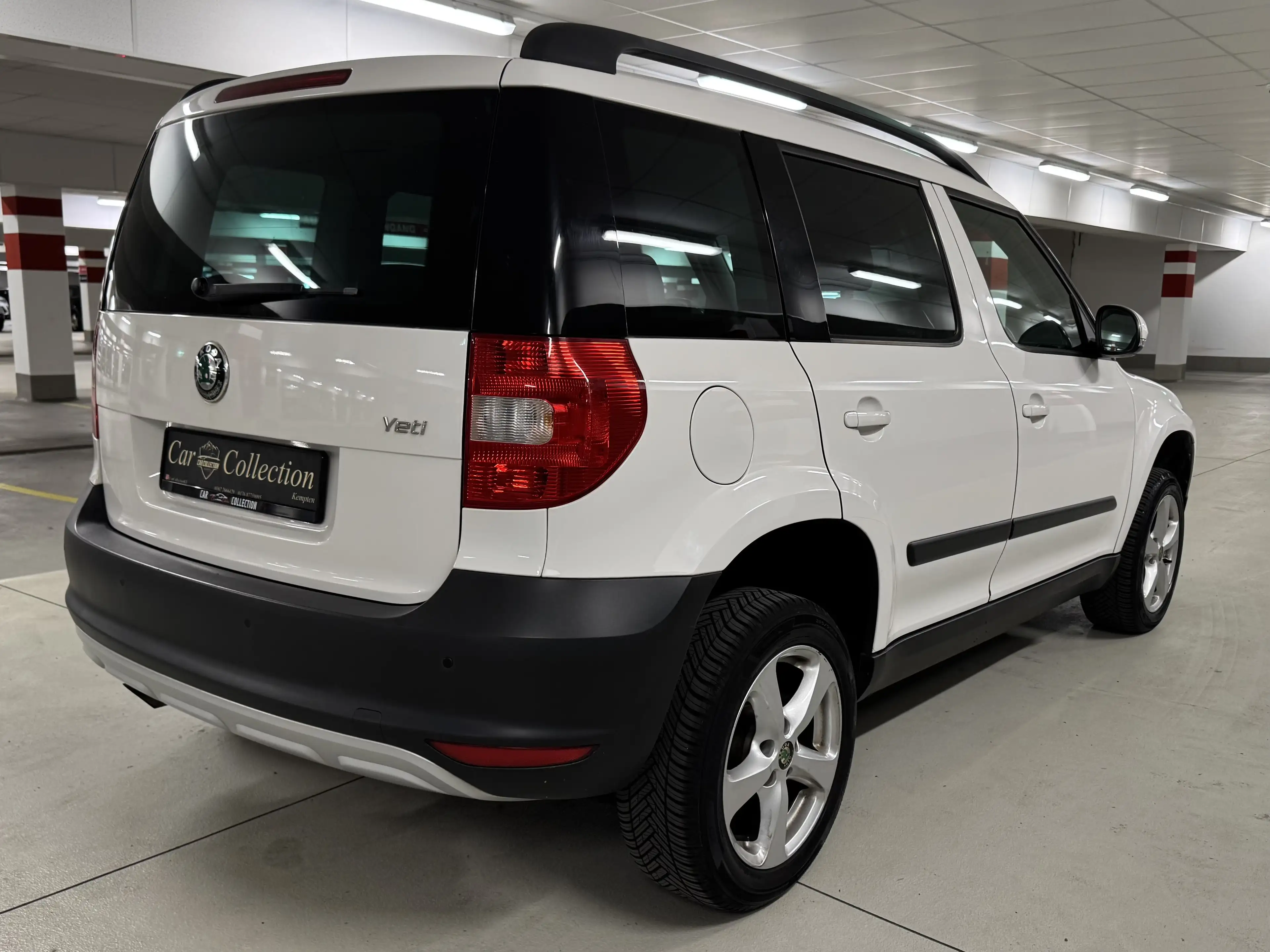 Skoda Yeti 1.2 TSI Active Plus Edition AUTOMATIK* PDC* SHZ* KLIMA* EURO 5* — photo 7