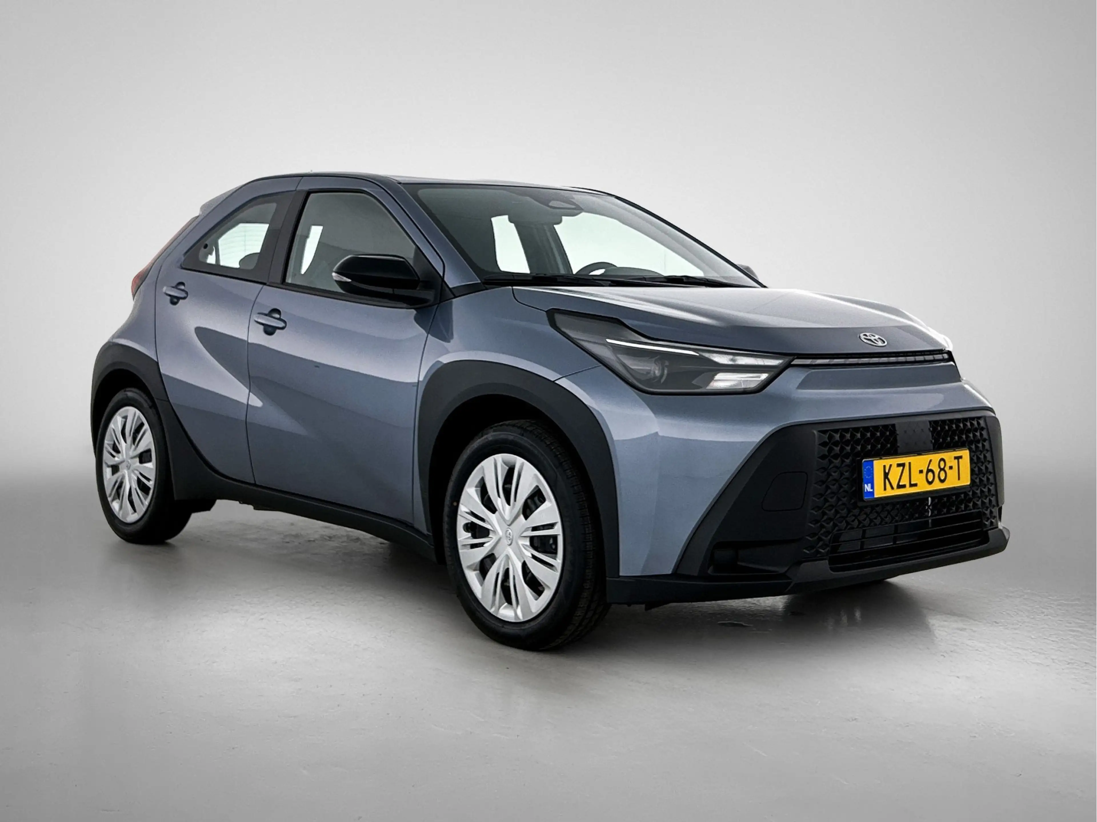 Toyota Aygo X Hybrid 115 play | Carplay | Camera | Adaptive Crui — photo 13