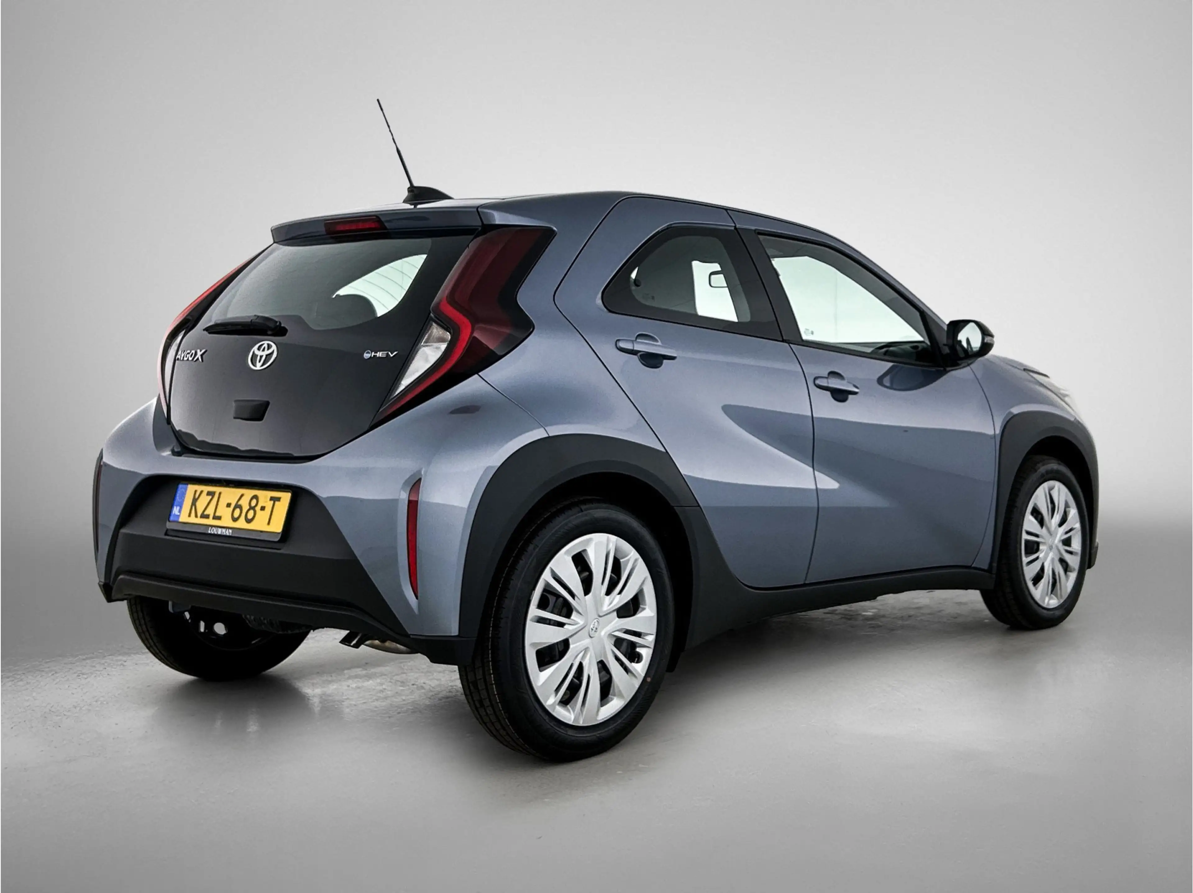 Toyota Aygo X Hybrid 115 play | Carplay | Camera | Adaptive Crui — photo 2