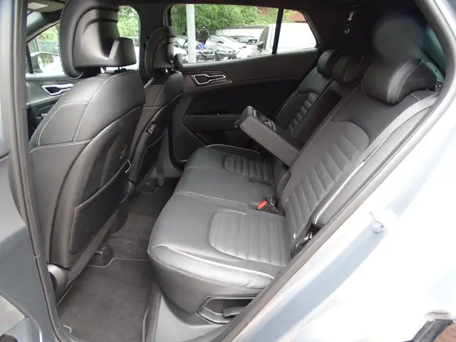 Kia Sportage view 7