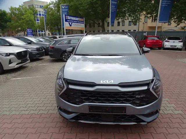 Kia Sportage view 2