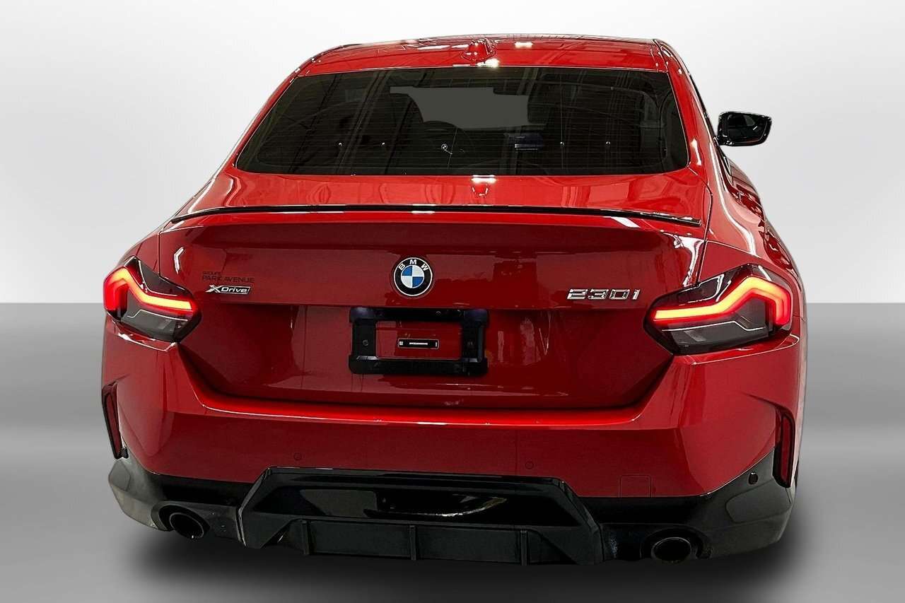 2024 BMW 2 Series 230i xDrive Premium Essential // M-sport / Premium — снимка 1