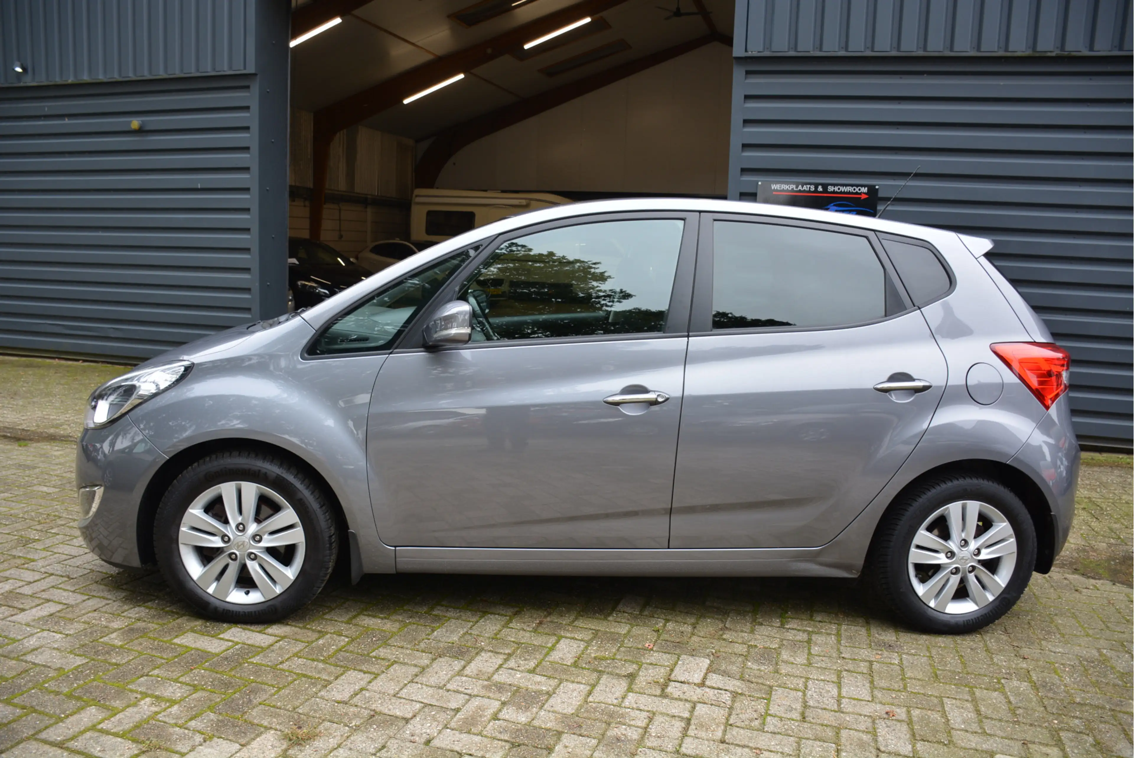 Hyundai iX20 1.6i i-Drive Automaat Airco Navigatie — photo 3