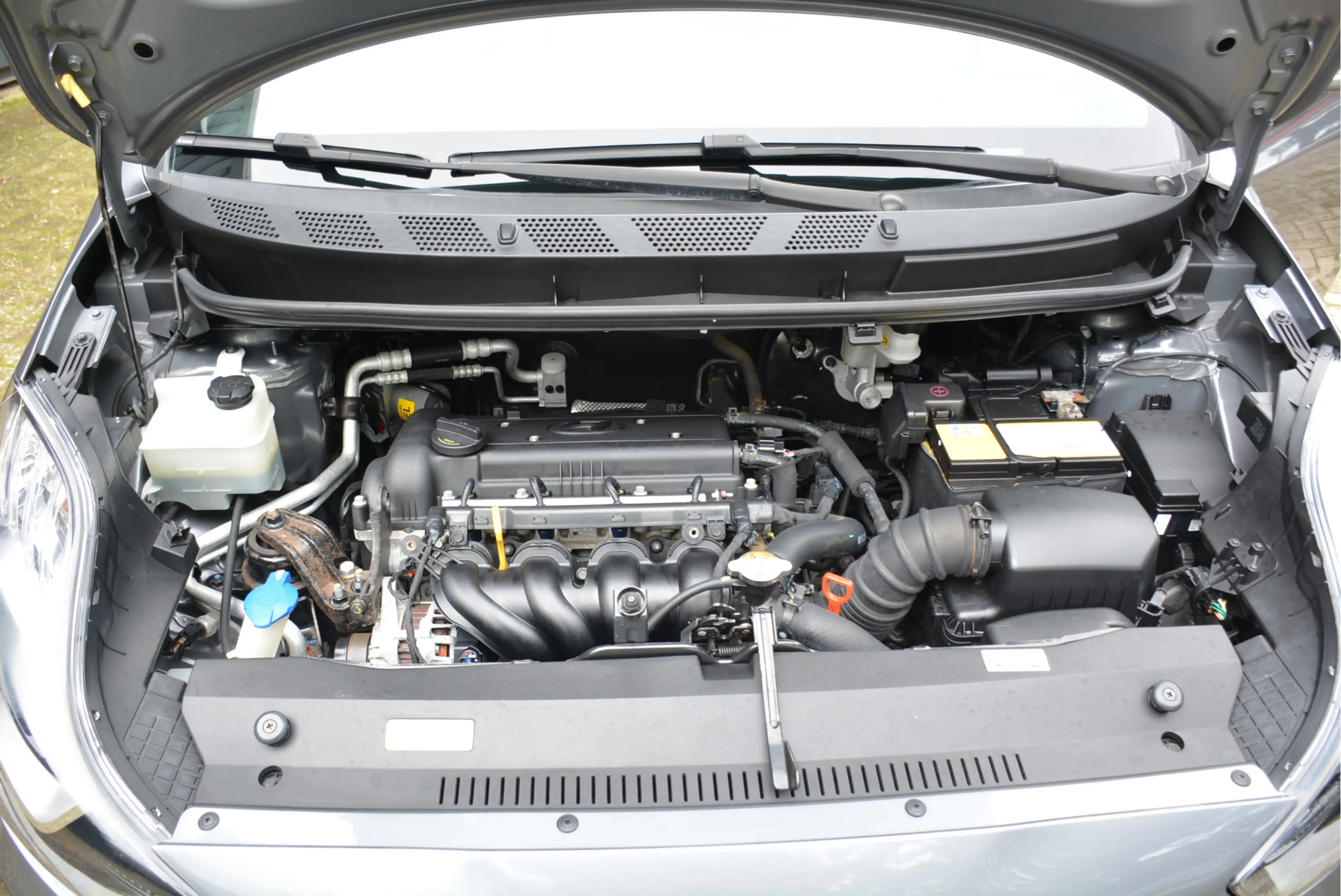 Hyundai iX20 1.6i i-Drive Automaat Airco Navigatie — photo 20