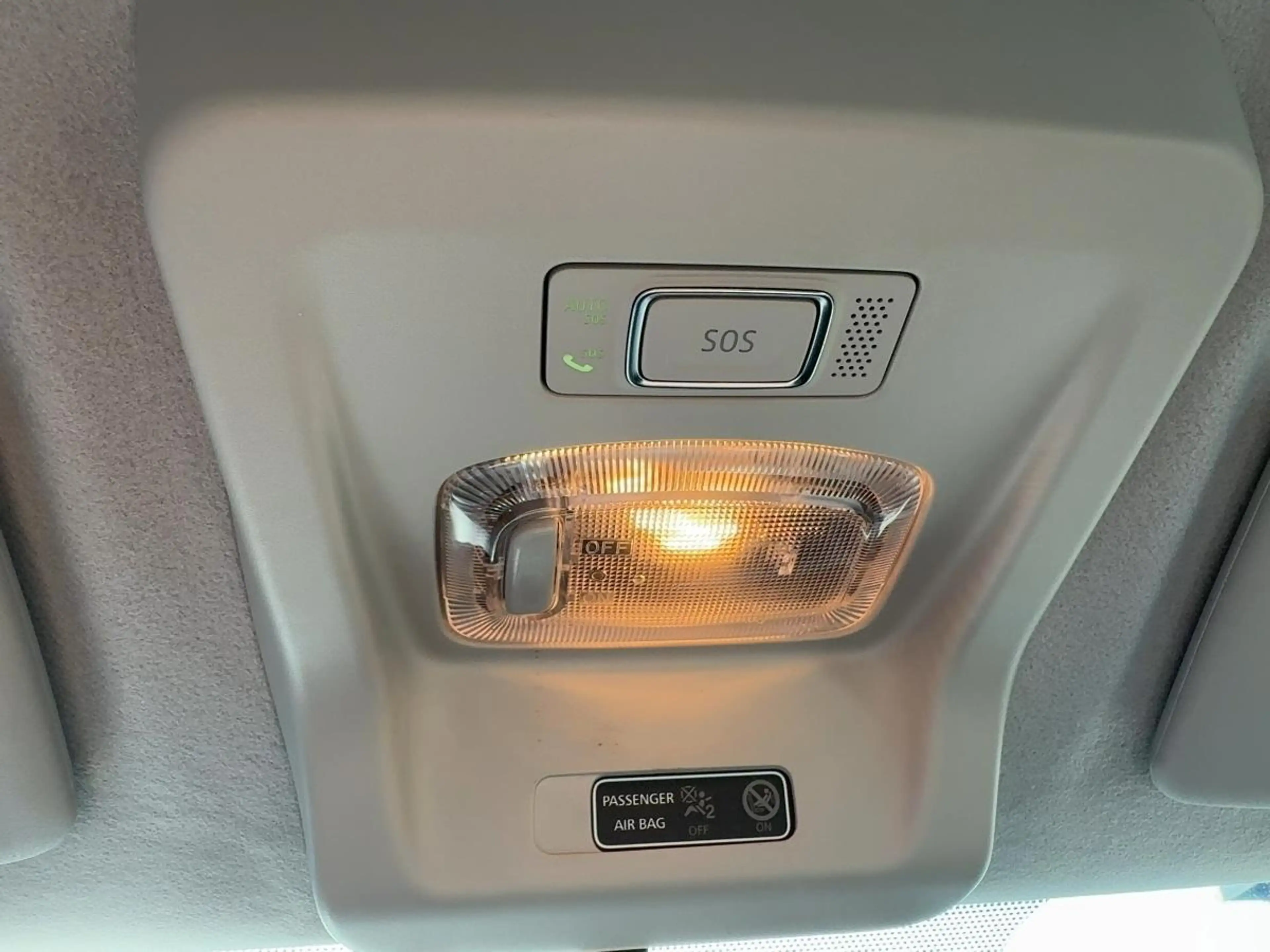 Dacia Spring 45 ExpressionPaket Navi - Kamera — photo 4