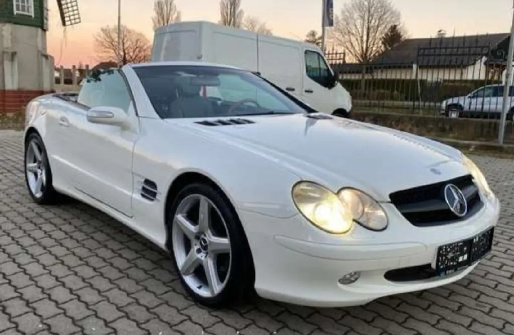 Mercedes-Benz SL 350 AMG Alb - 1
