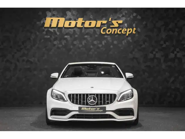 Mercedes-Benz C 63 Amg view 4