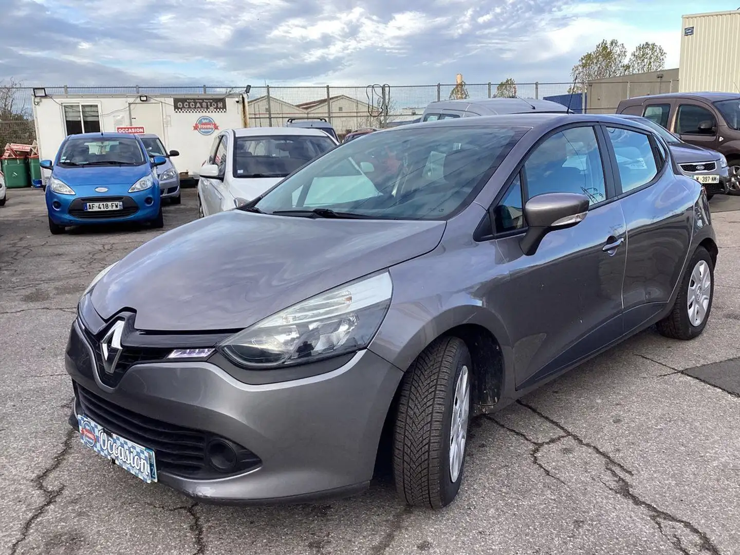 Renault Clio 1.2 Authentique Grau - 1