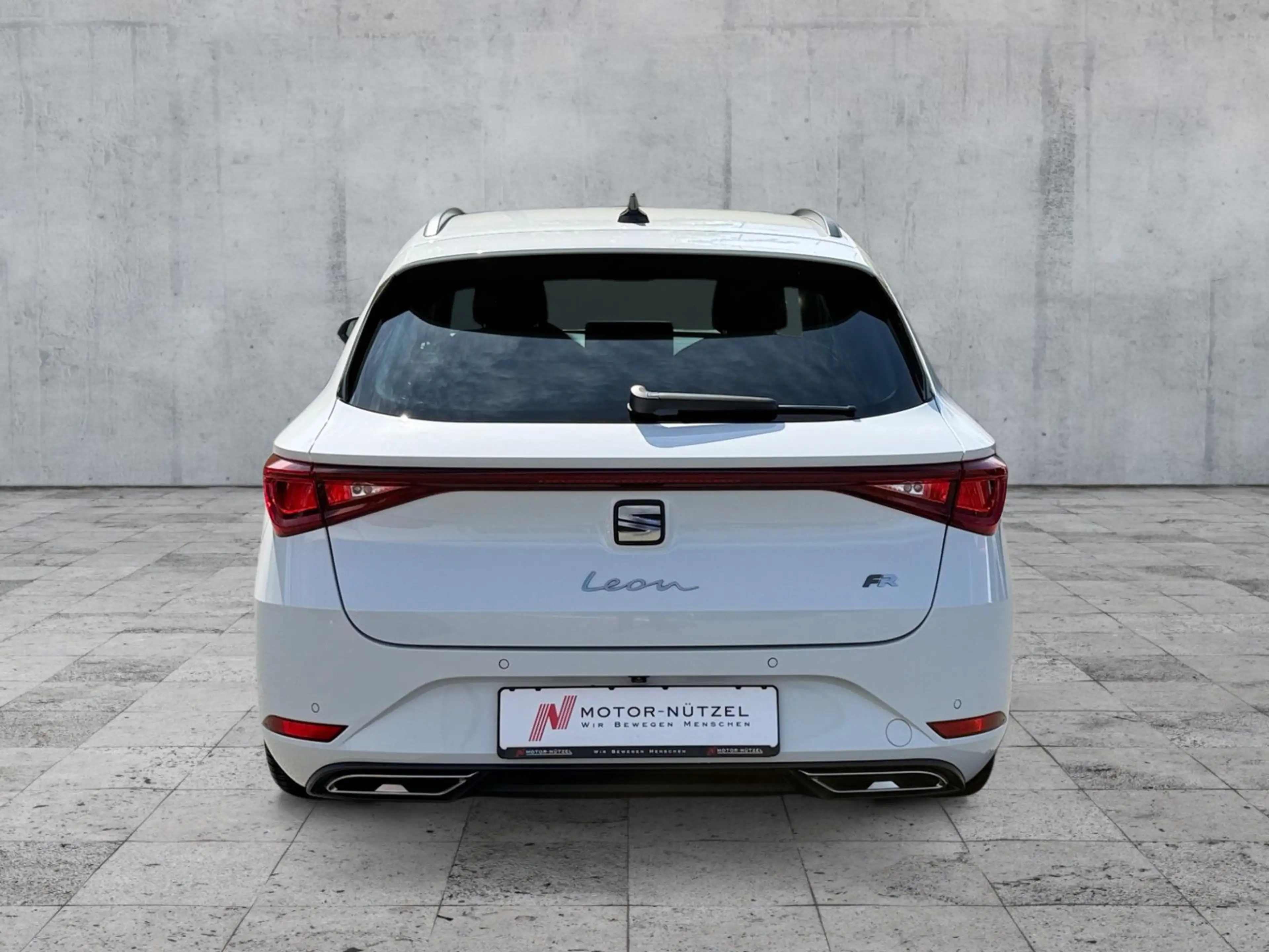 SEAT Leon ST 1.5 eTSI DSG FR-LINE LED+NAV+ACC+SHZ+RFK — photo 5