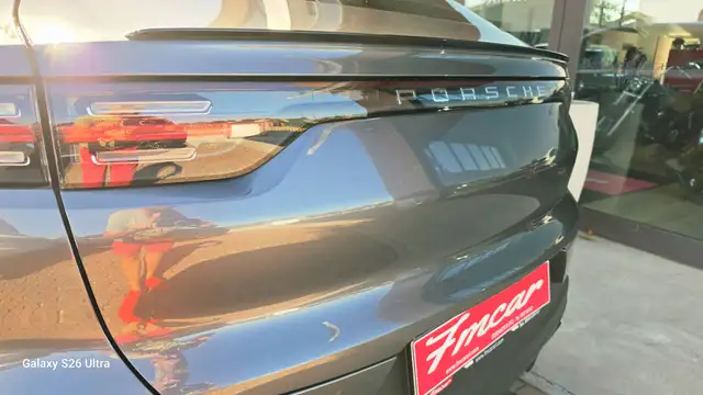 Porsche Cayenne view 20