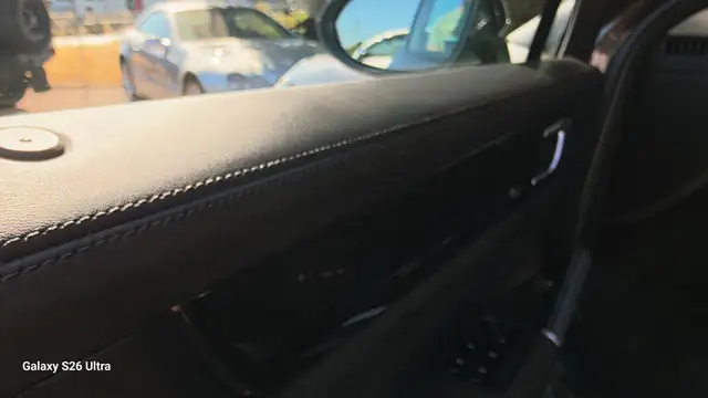 Porsche Cayenne view 21
