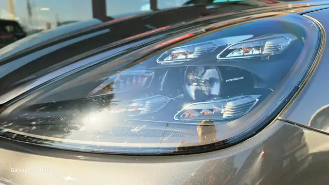Porsche Cayenne view 17