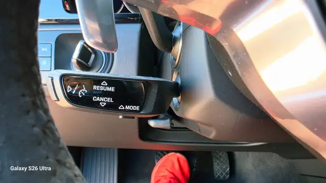 Porsche Cayenne view 24