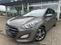 Hyundai i30 cw blue*EURO6*KLIMA*TEMPOMAT*TÜV-NEU*ALLWETT Braun - thumbnail 1