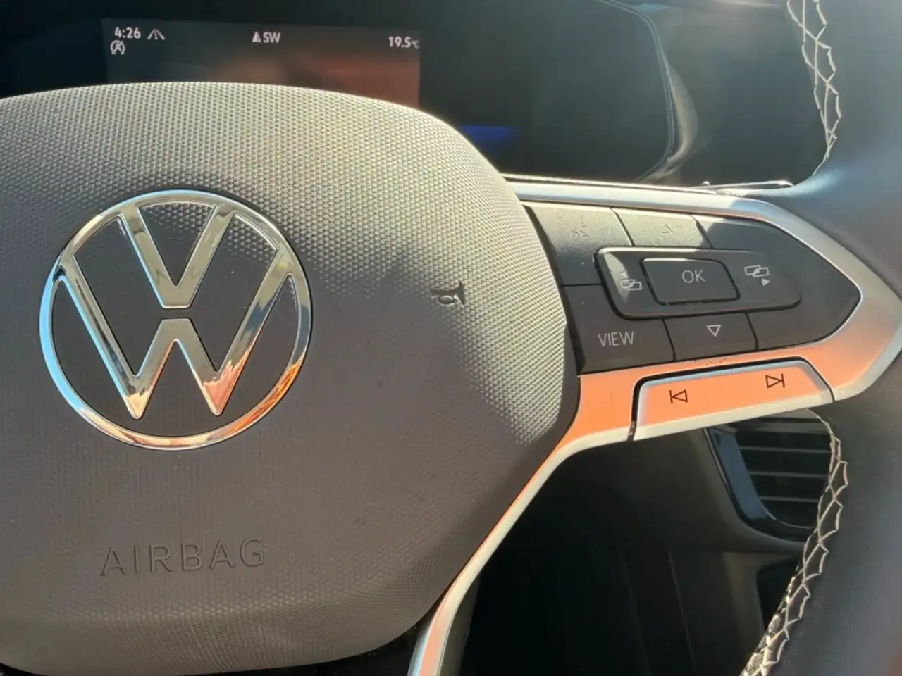 Volkswagen Taos снимка Volkswagen Taos