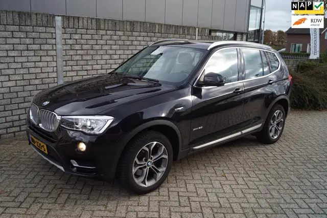 BMW X3 S-Drive20i Centennial High Executive Autom Leder S
