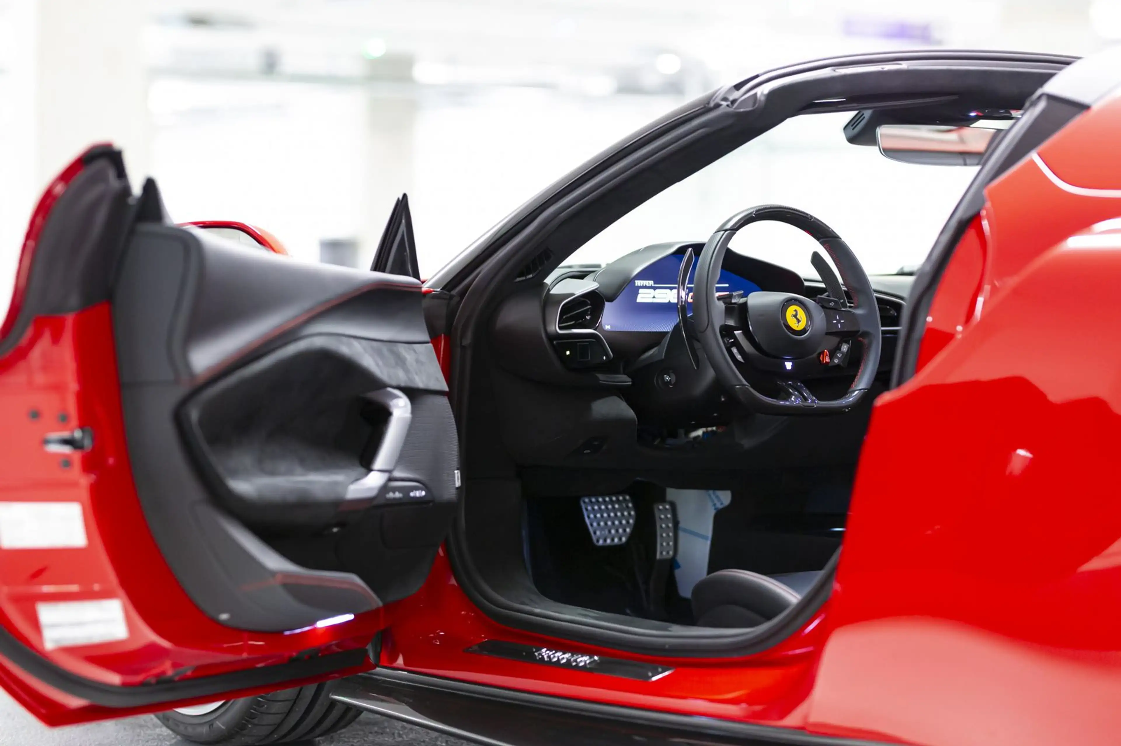 Ferrari 296 GTS 6xCarbon|TwoTone|Lift|JBL|NeckW|VentilS| — photo 19