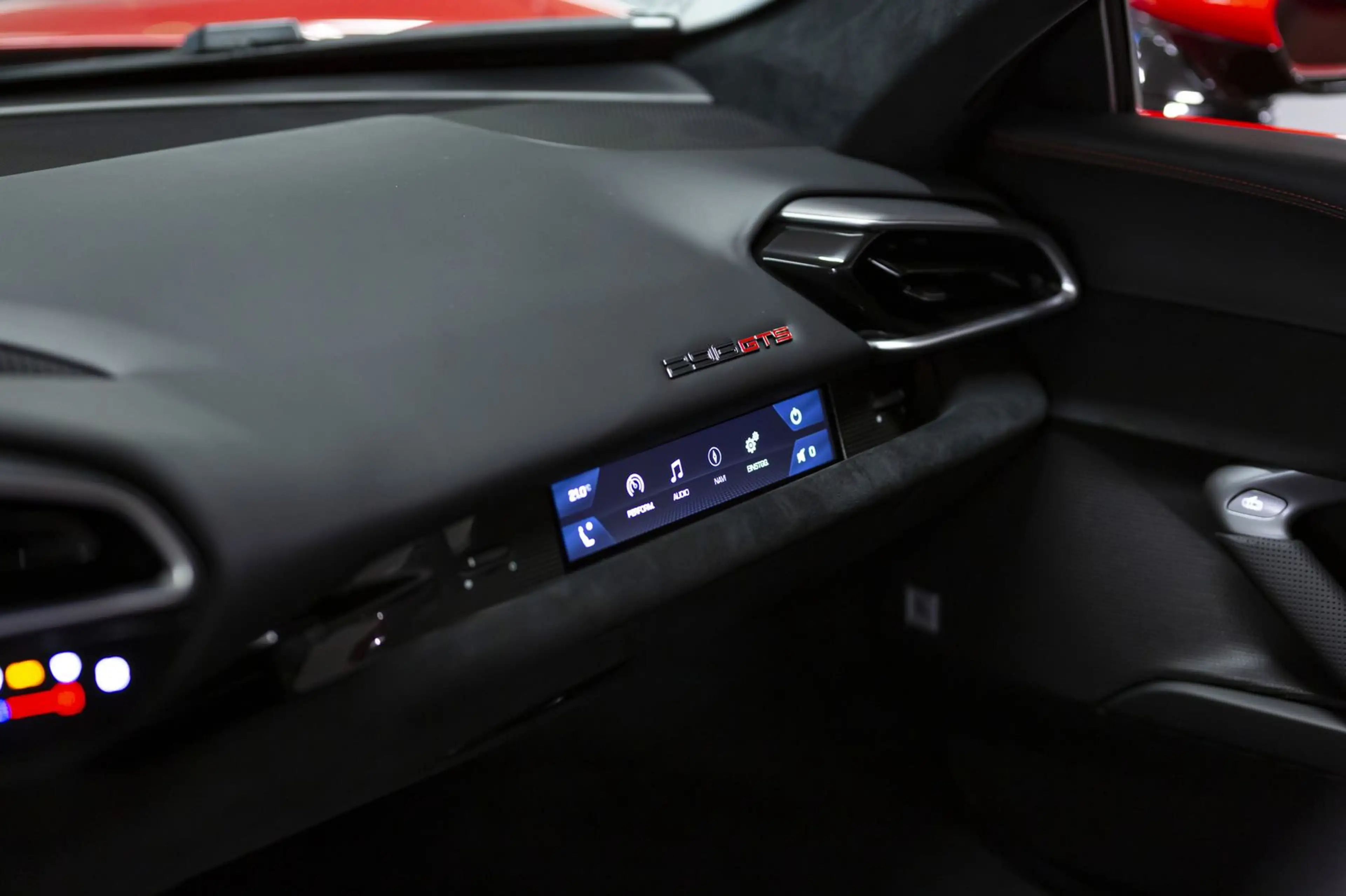 Ferrari 296 GTS 6xCarbon|TwoTone|Lift|JBL|NeckW|VentilS| — photo 29