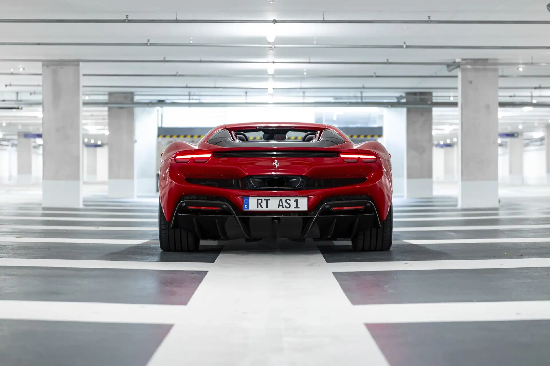 페라리 296 GTS 2023 빨강 사진 7
