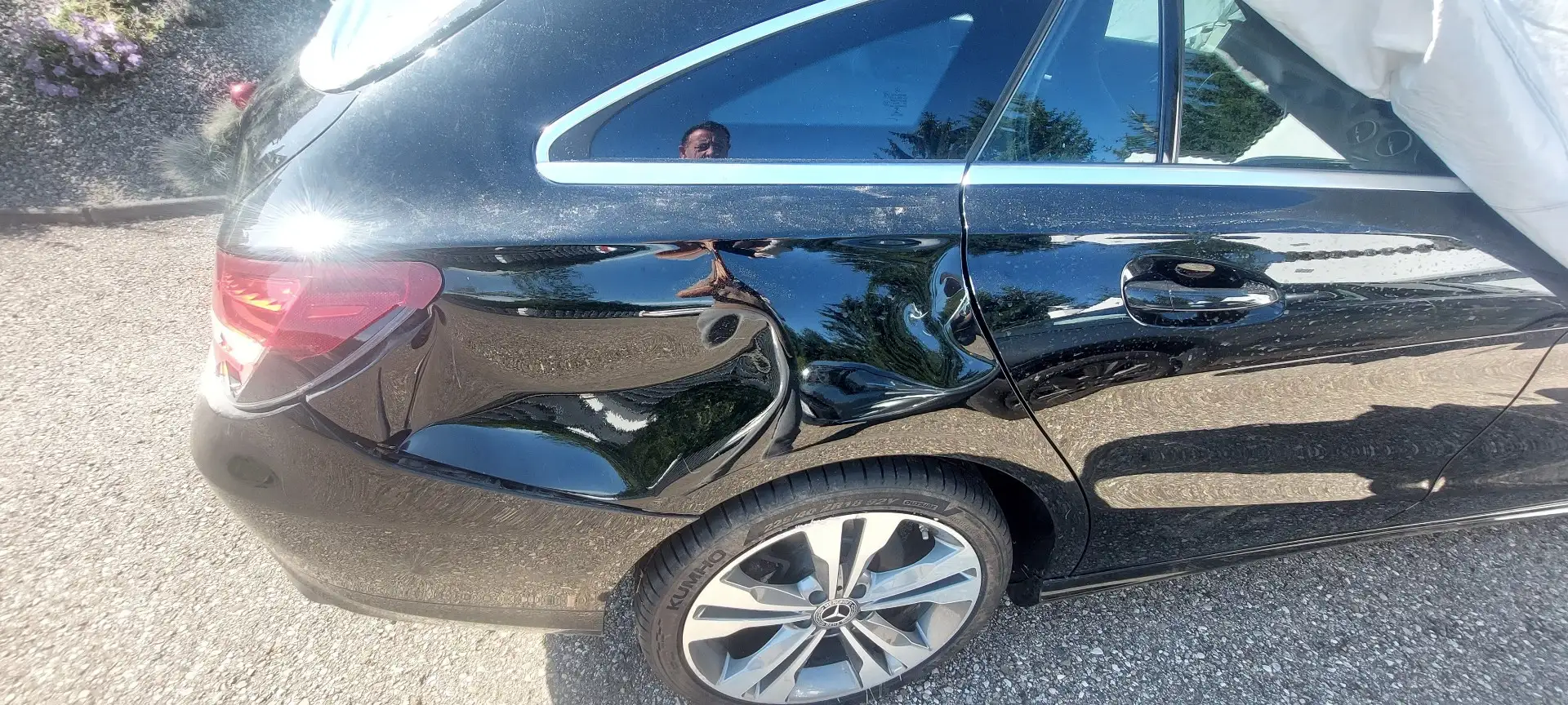 Mercedes-Benz CLA 200 d Shooting Brake - 2