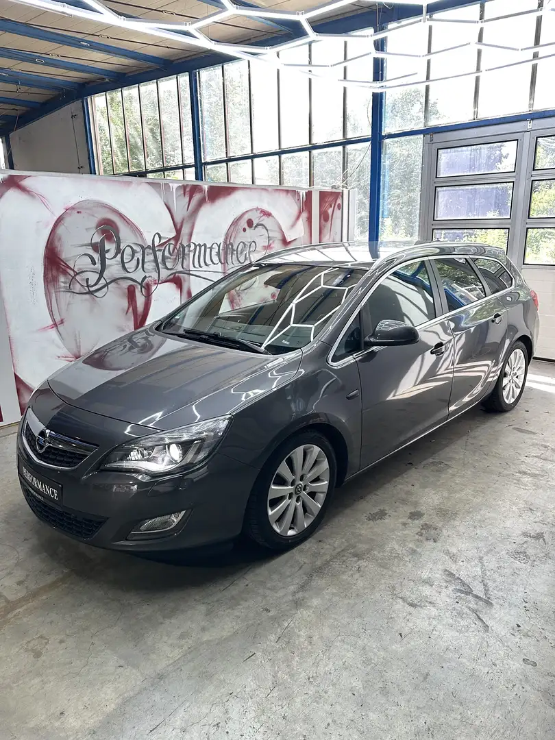 Opel Astra J 1.6Turbo*Innovation*Garantie*TÜV*Anhänger* Grau - 2