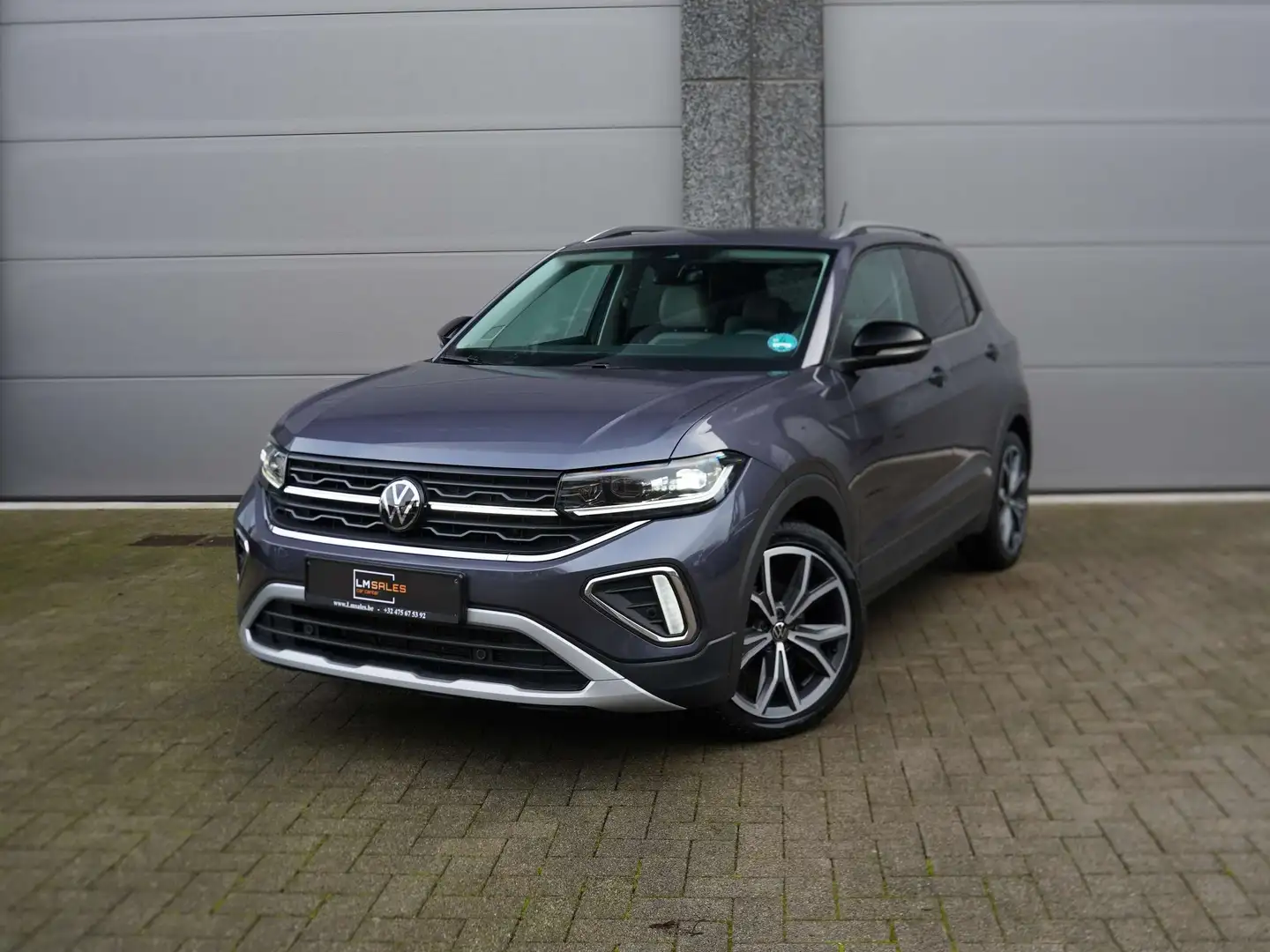 VOLKSWAGEN T-cross